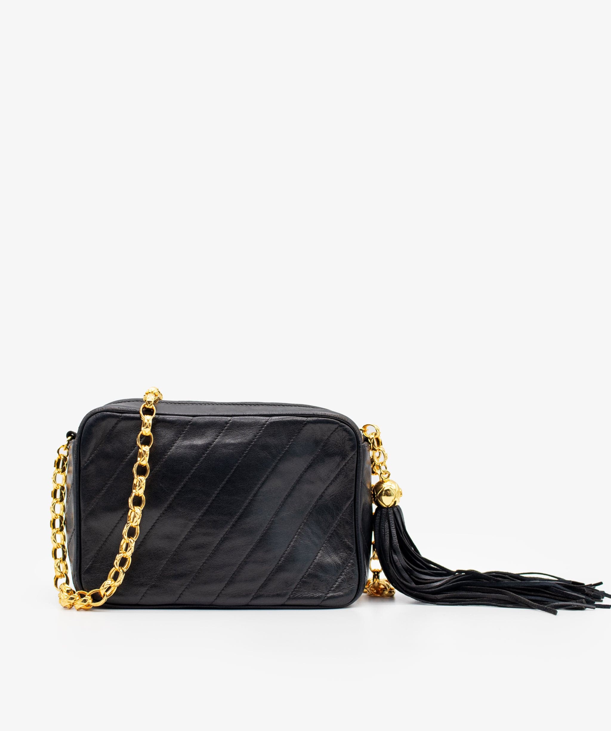 Chanel Chanel diagonal tassel bag AGL2240