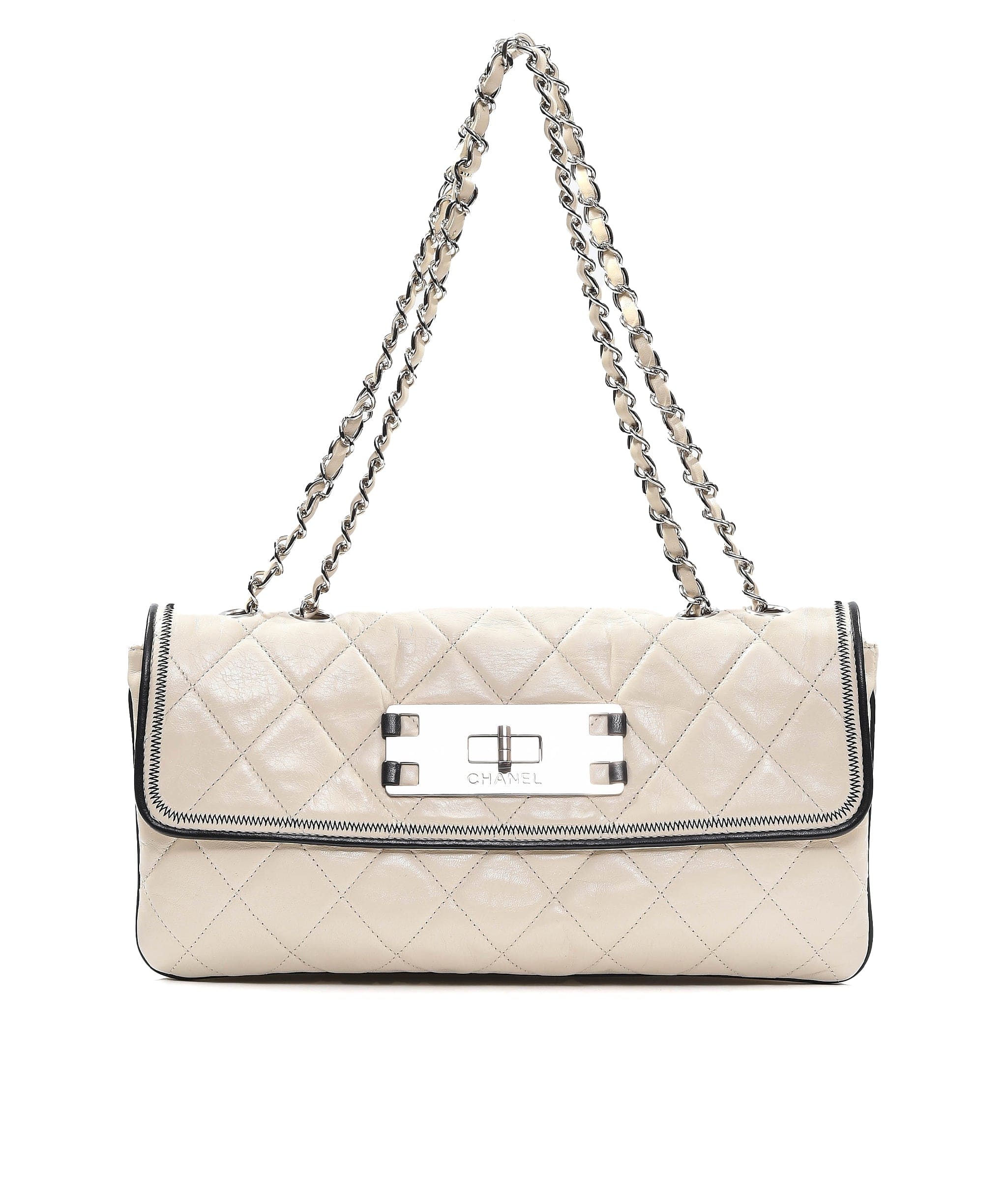 Chanel Chanel East-West Beige / Black Trim Lambskin SHW SKC1002