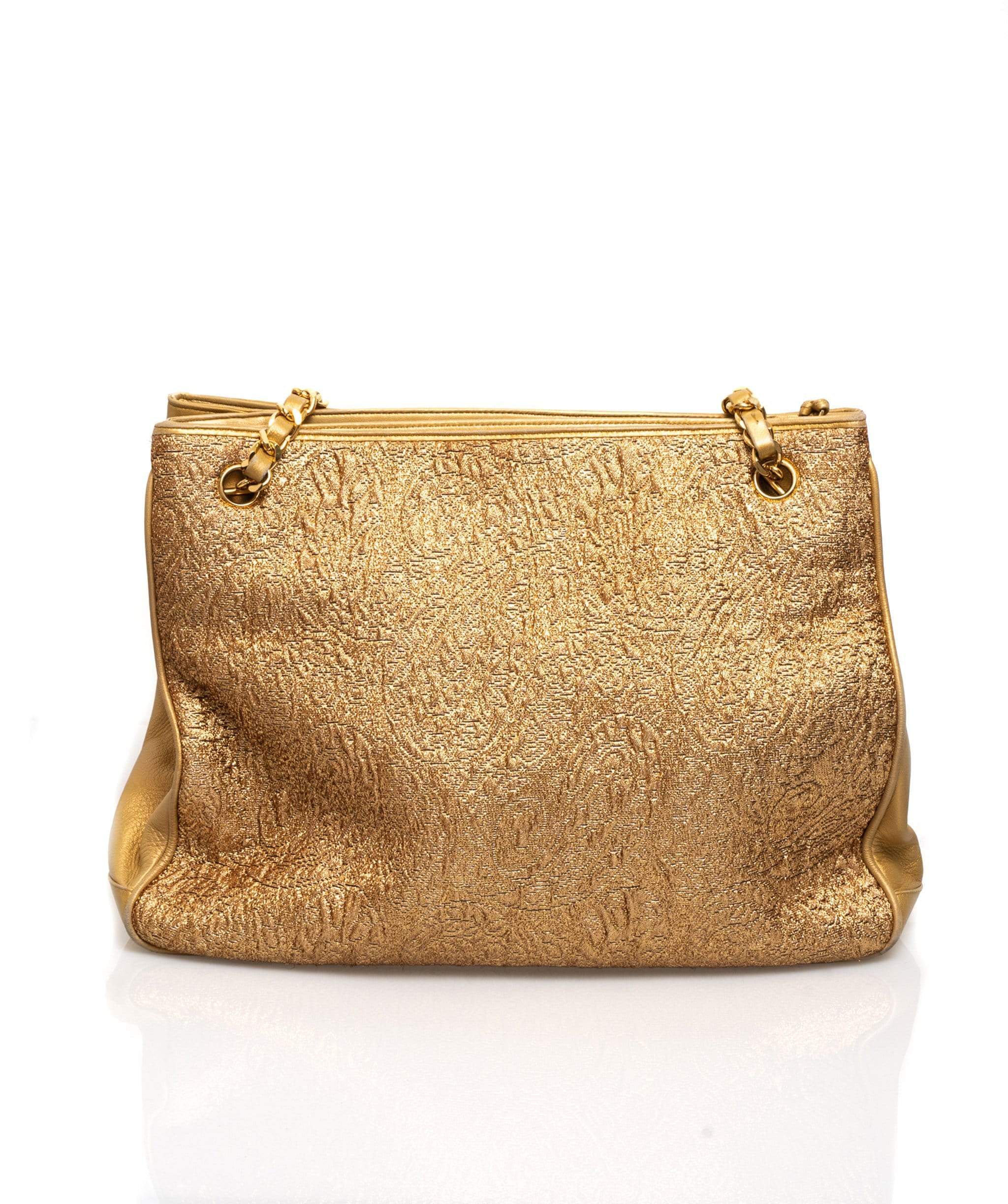 Chanel Chanel Gold Brocade Tote bag - AWL1473