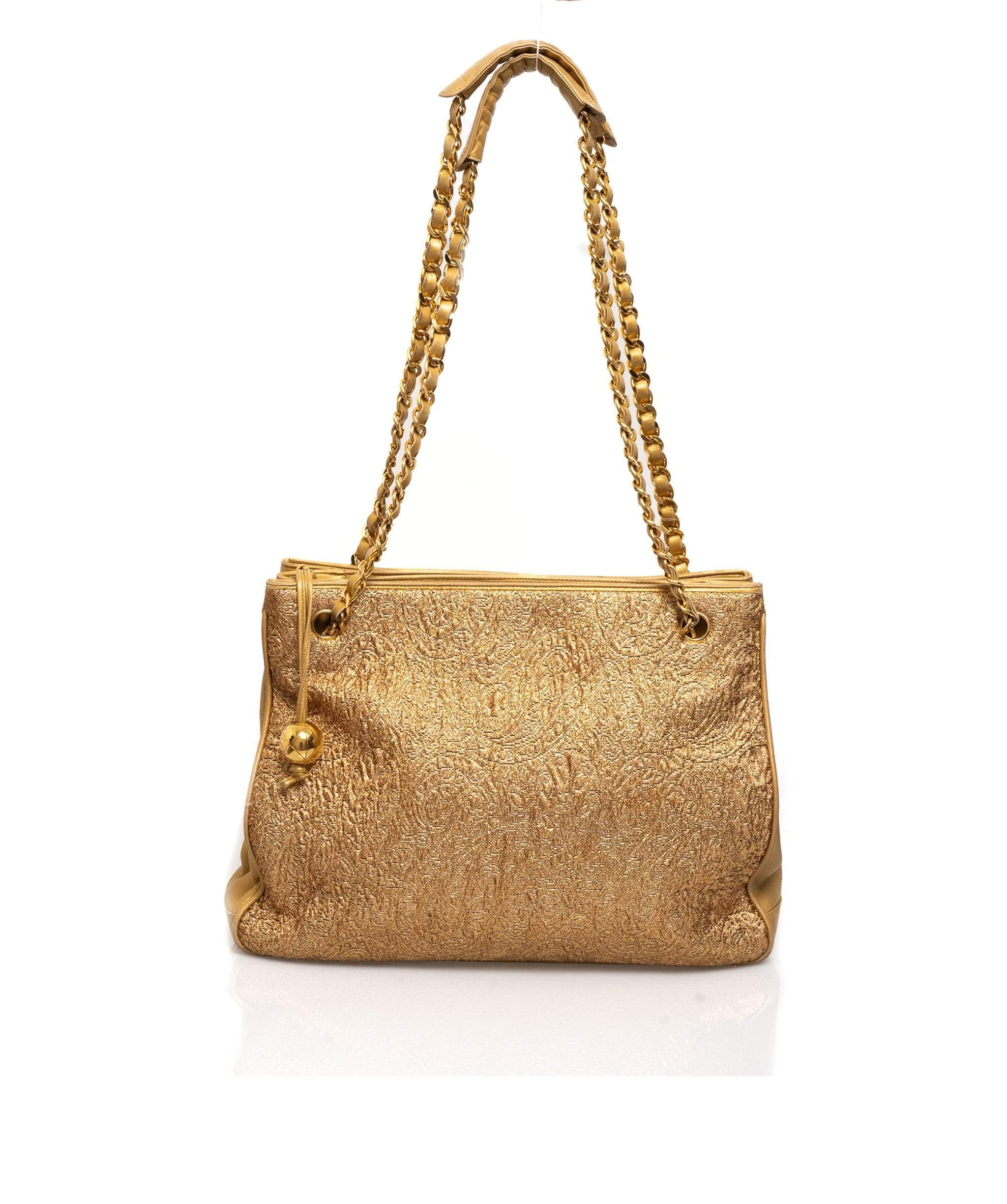 Chanel Chanel Gold Brocade Tote bag - AWL1473