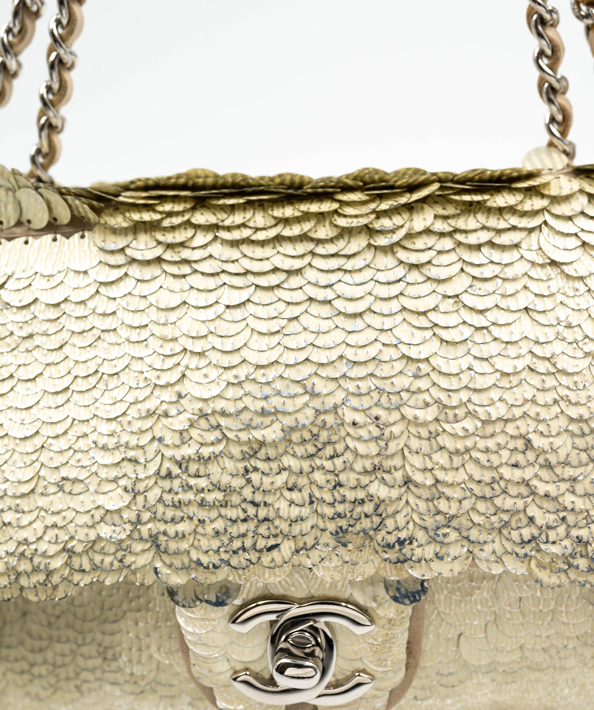 Chanel Chanel gold sequin bag AGL2338