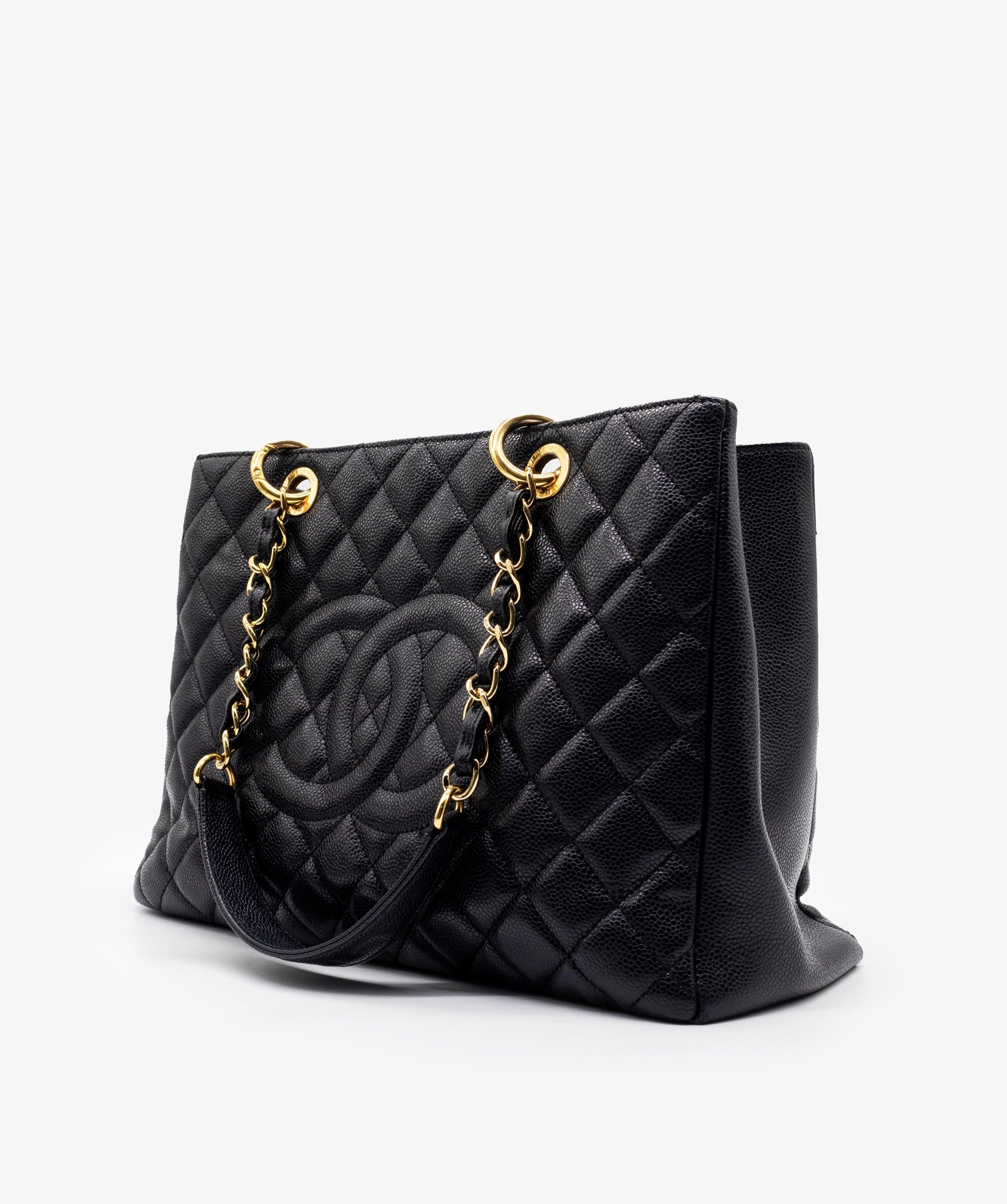 Chanel Chanel GST in black caviar with gold hardware. AJL0014