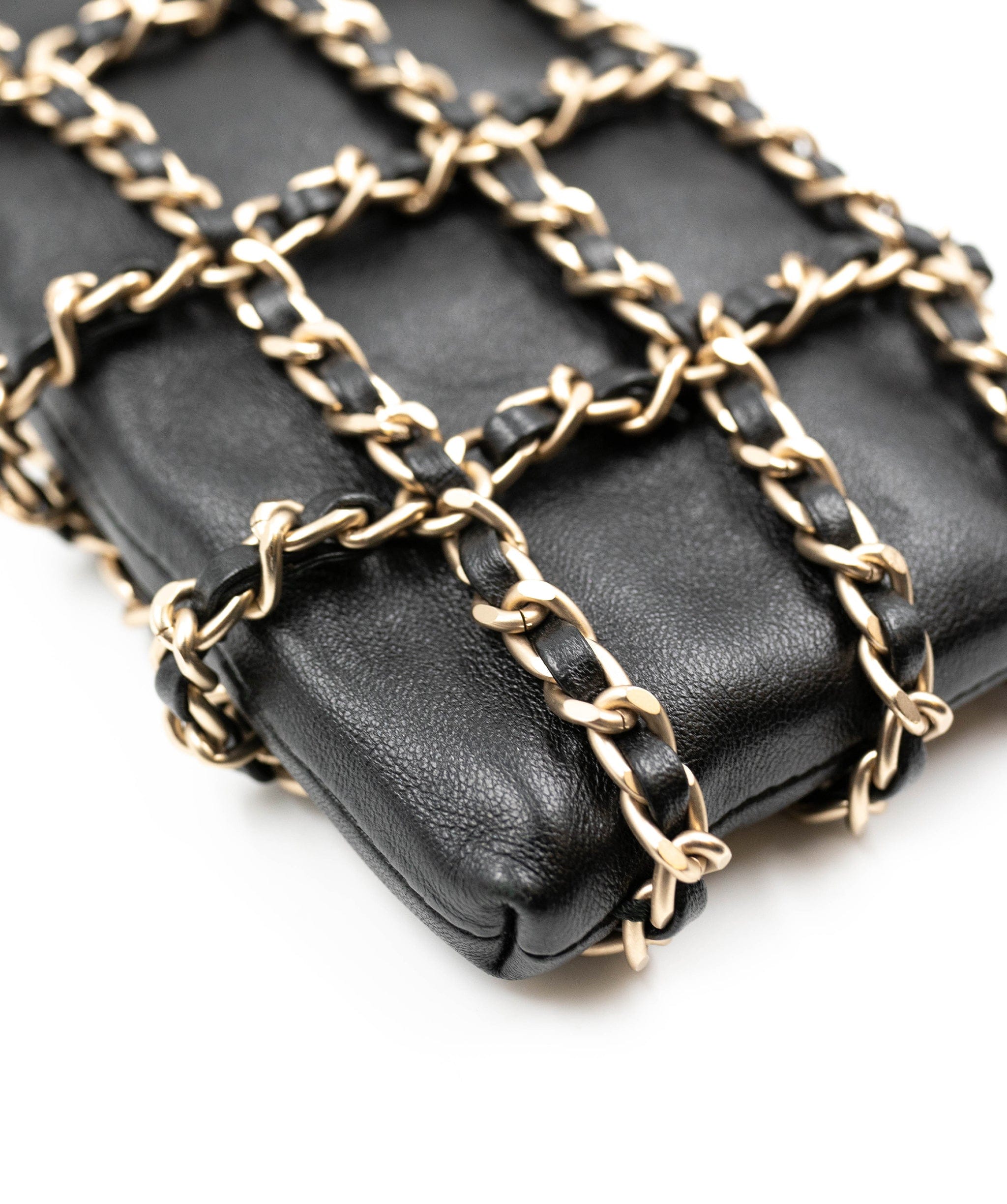 Chanel Chanel iPhone pouch with chains AGC1201