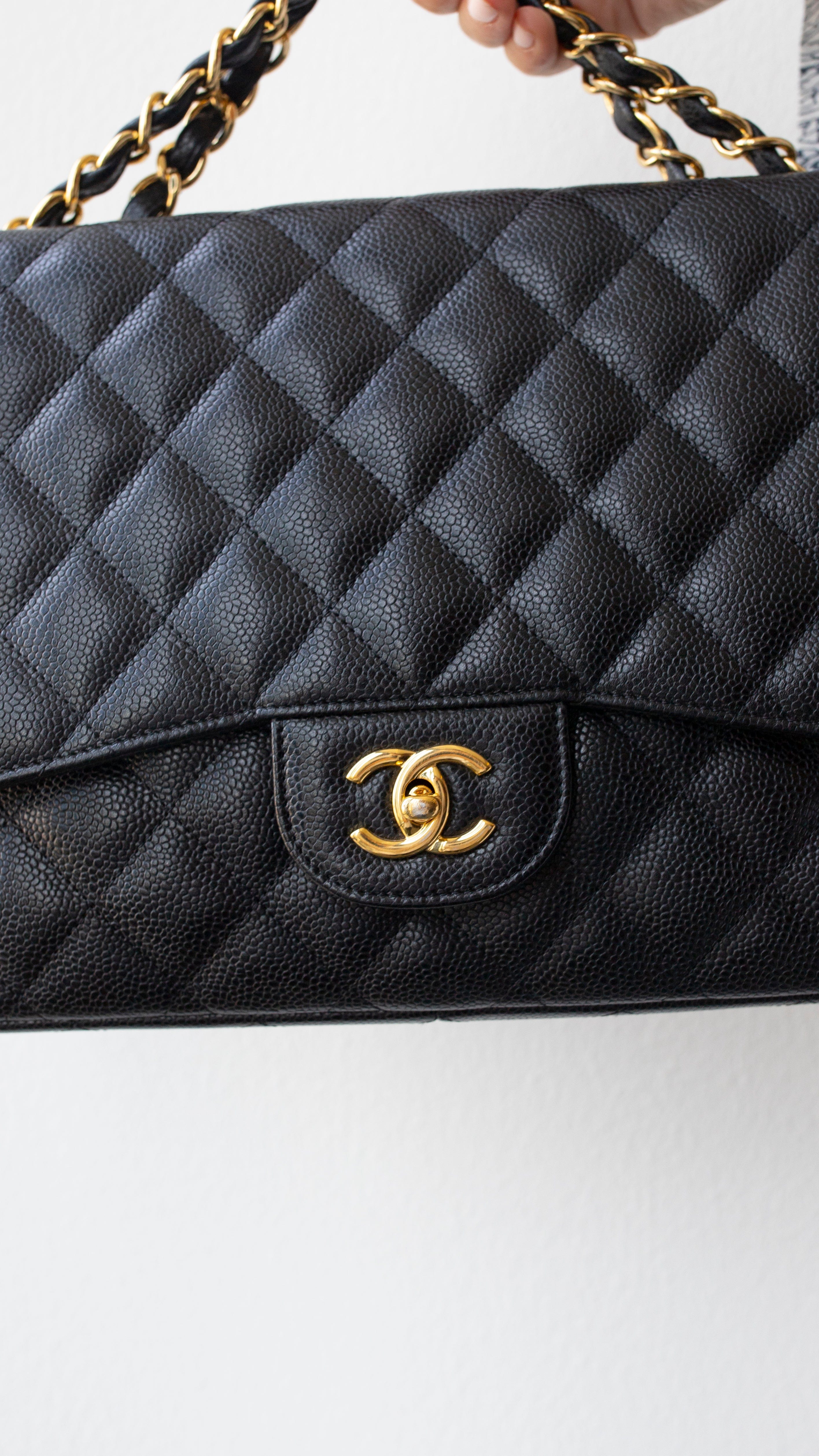 Chanel Chanel Jumbo Classic Caviar Flap bag RJL1740