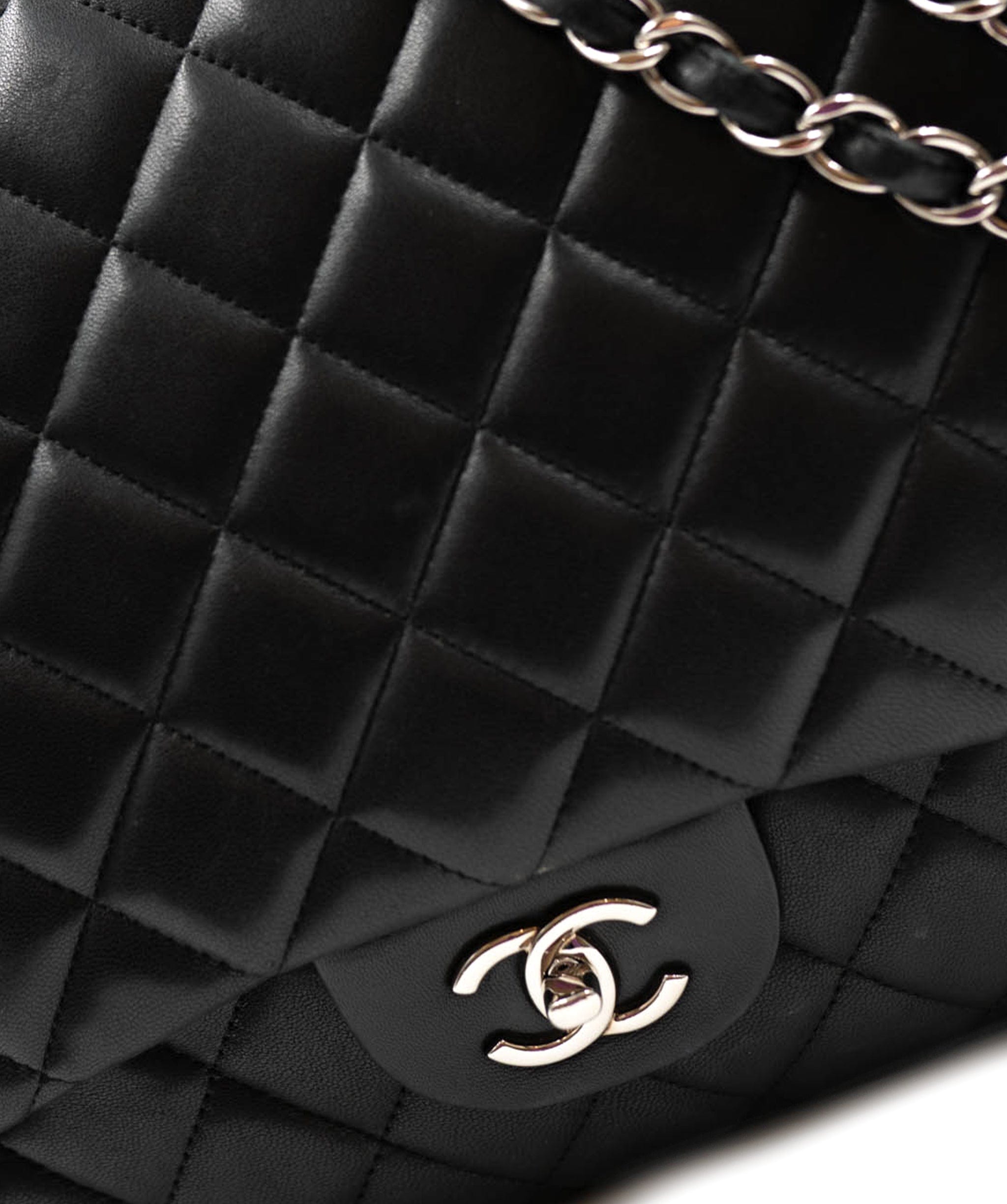 Chanel Chanel Jumbo Lambskin Bag ALC0032