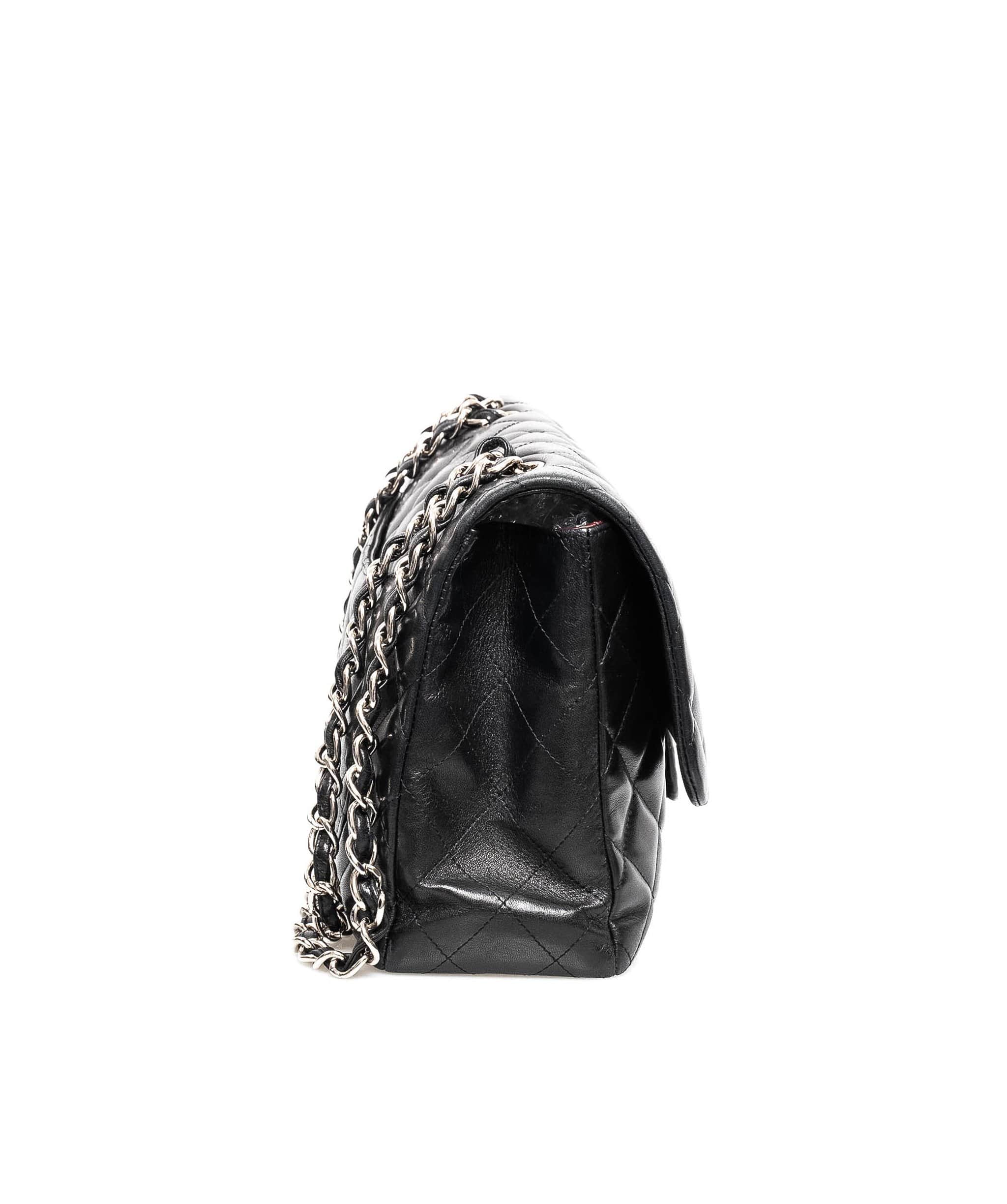 Chanel Chanel Jumbo Silver Chain Lambskin Classic Flap Bag NW3444