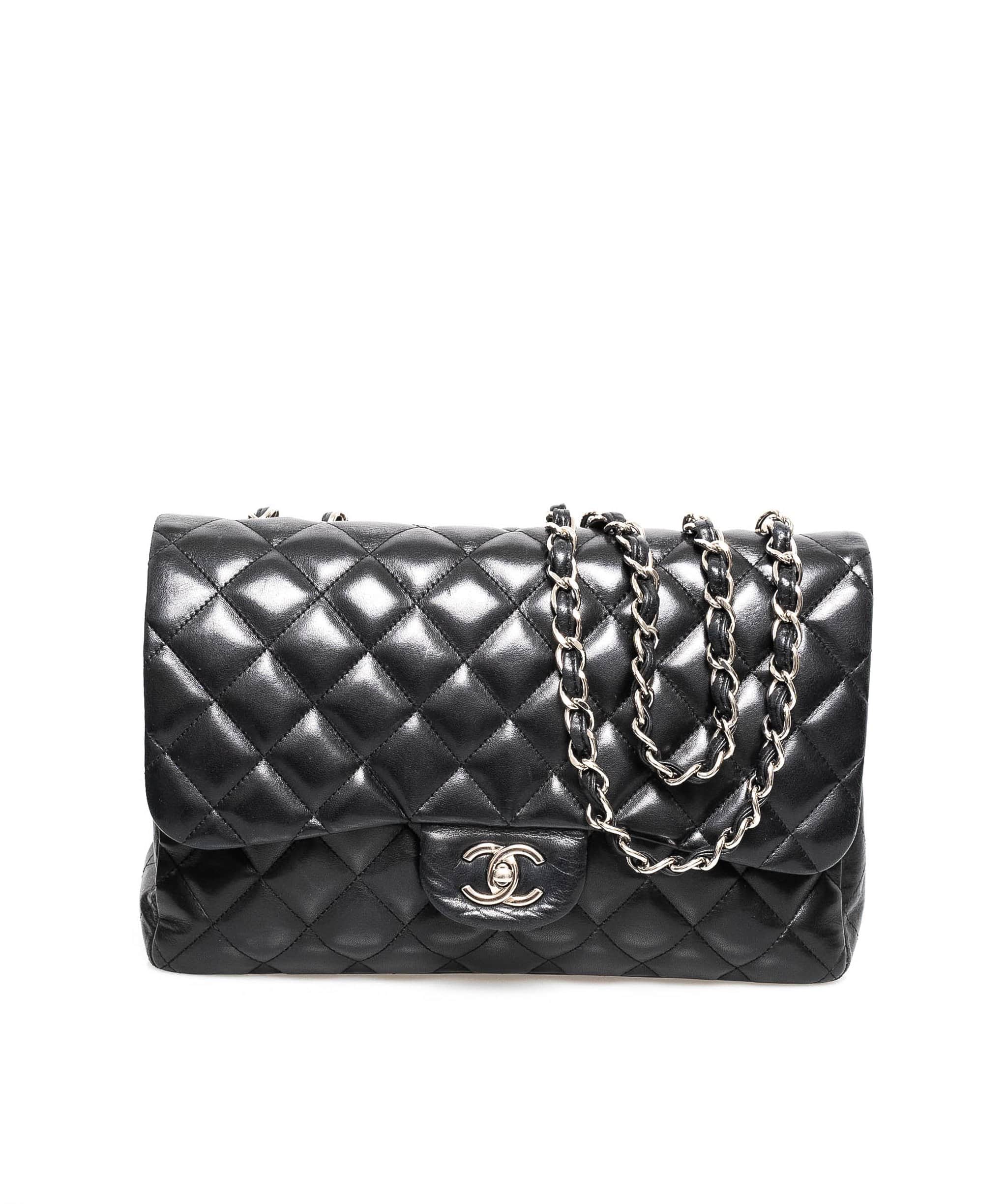 Chanel Chanel Jumbo Silver Chain Lambskin Classic Flap Bag NW3444