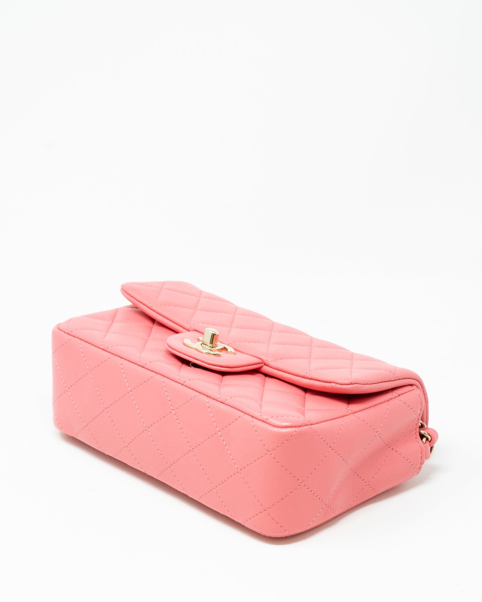 Chanel Chanel Lambskin mini flap bag Pink  ADL2091