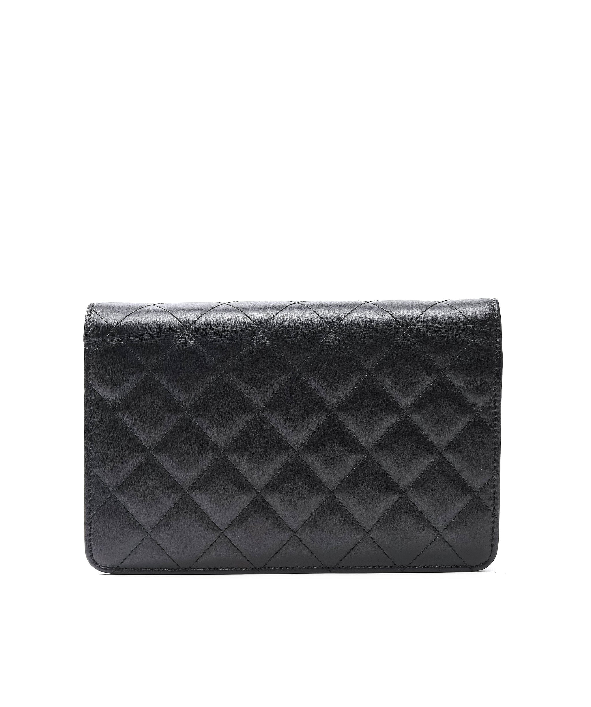 Chanel Chanel lambskin quilted cambon WOC ASL3862