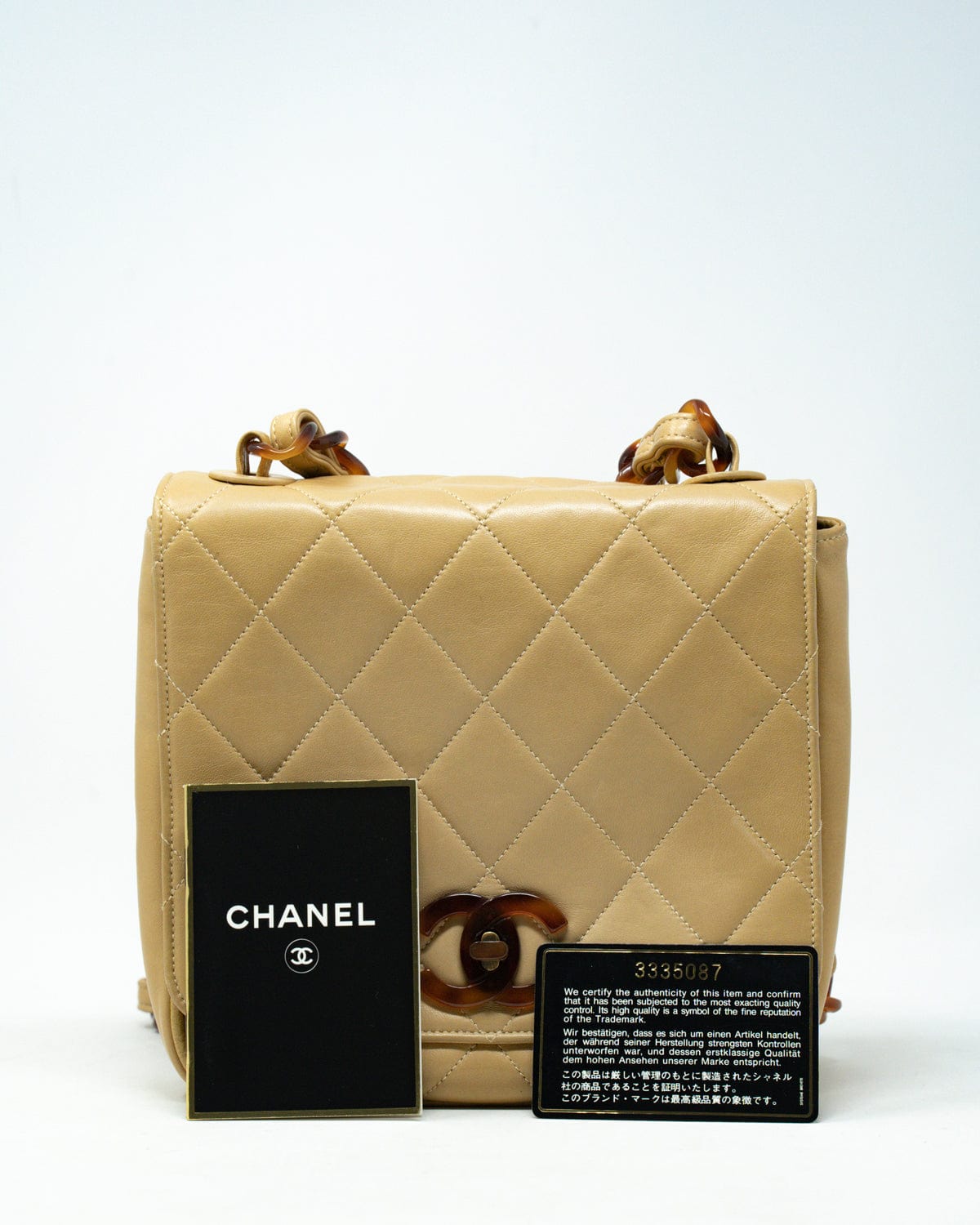 Chanel Chanel Lambskin satchel style crossbody bag with Tortoiseshell CC lock - AWL2571