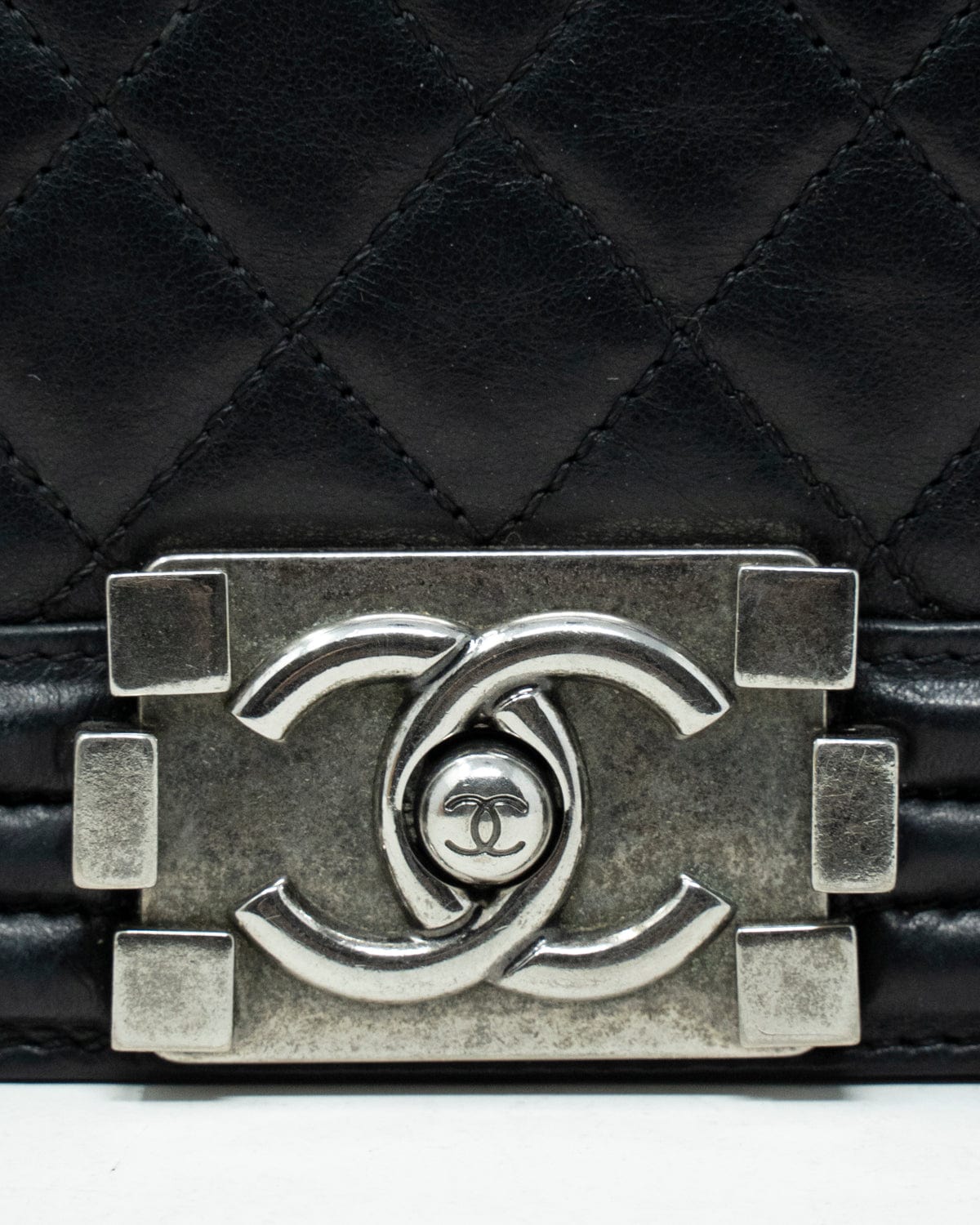 Chanel Chanel Le Boy Lambskin Black shw ASL3407