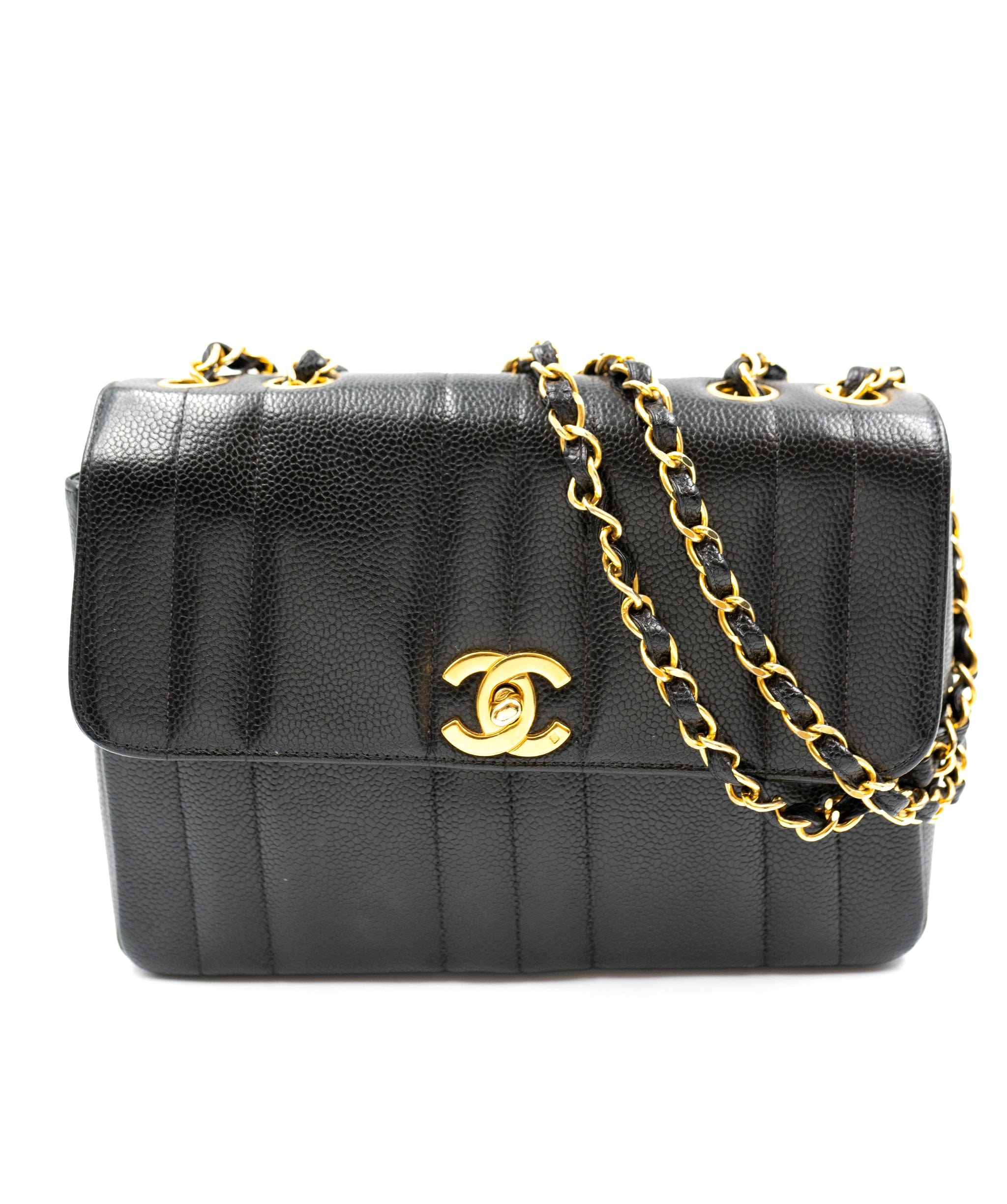 Chanel Chanel mademoiselle Square classic flap bag with Small CC logo - AWL3370