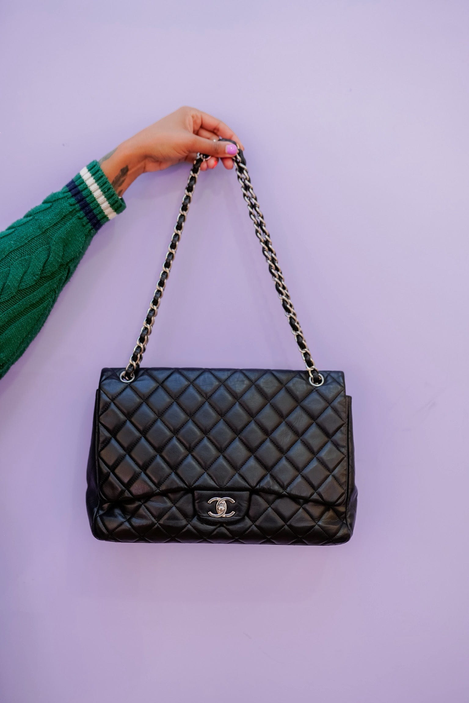 Chanel Chanel Maxi Lamsbskin Flap Bag - ADL1823