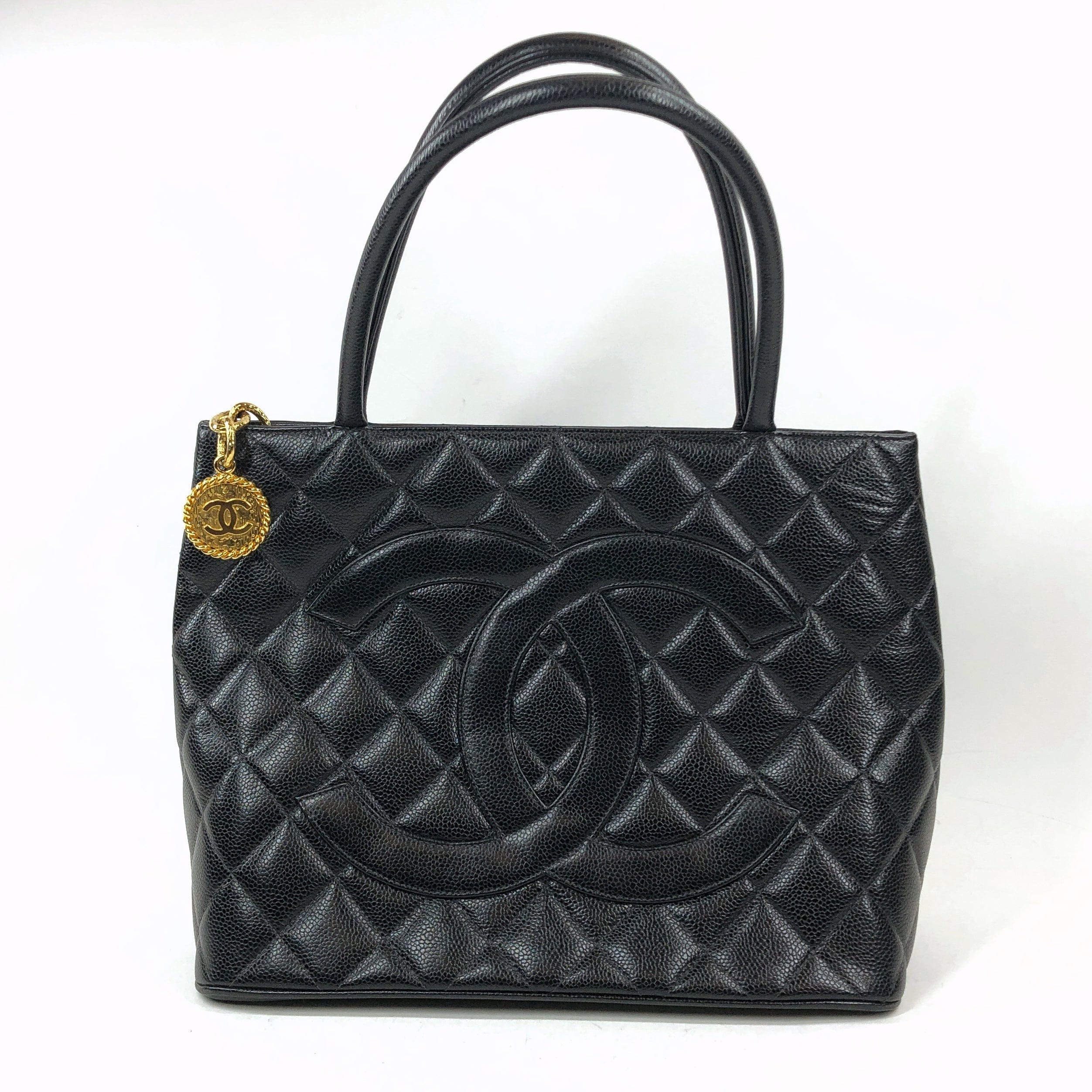 Chanel Chanel Medallion Tote Bag PXL1585