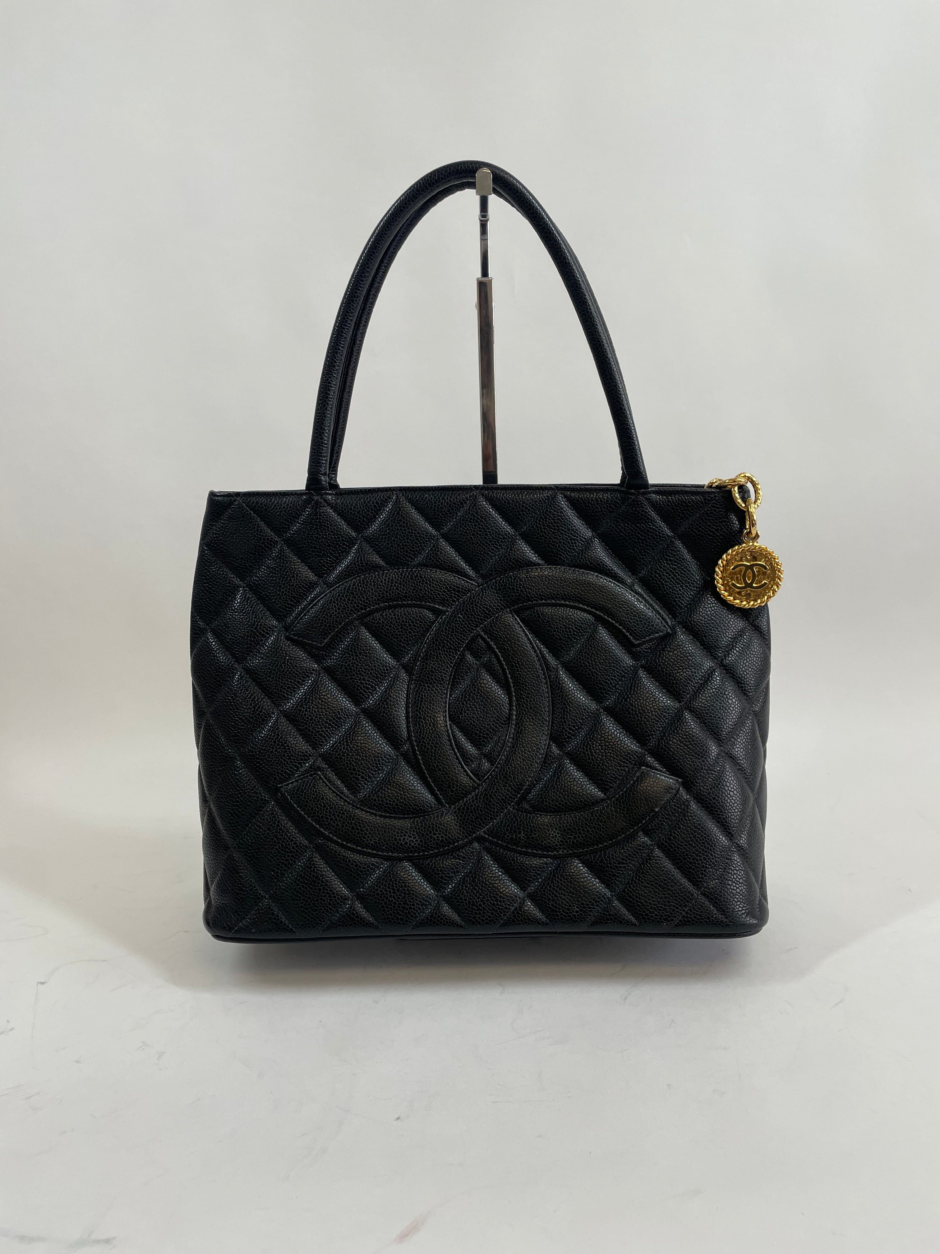 Chanel Chanel Medallion Tote Black Caviar ASL2917