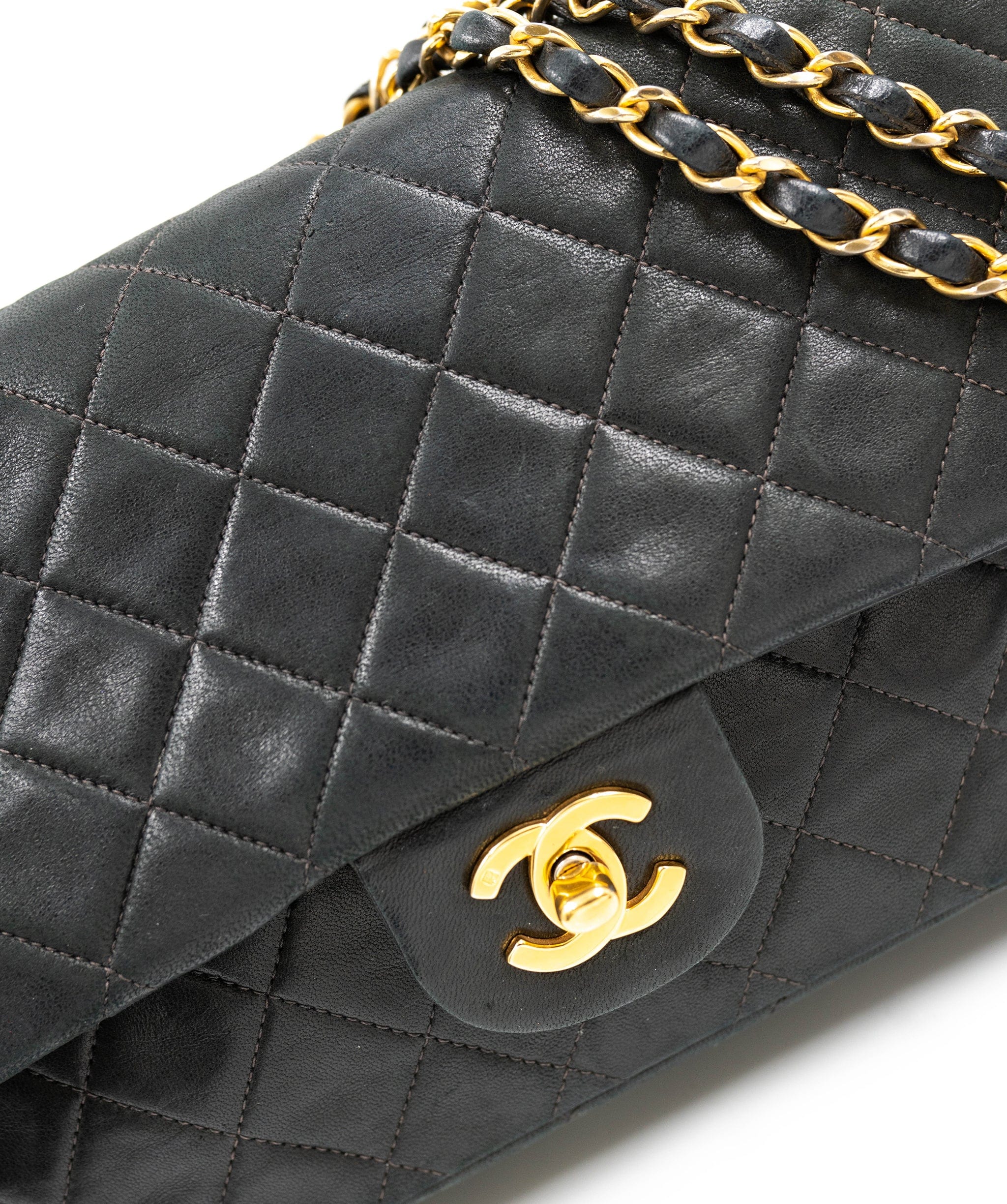 Chanel Chanel Medium Classic Double Flap Bag **wrong image attached please retake photos**