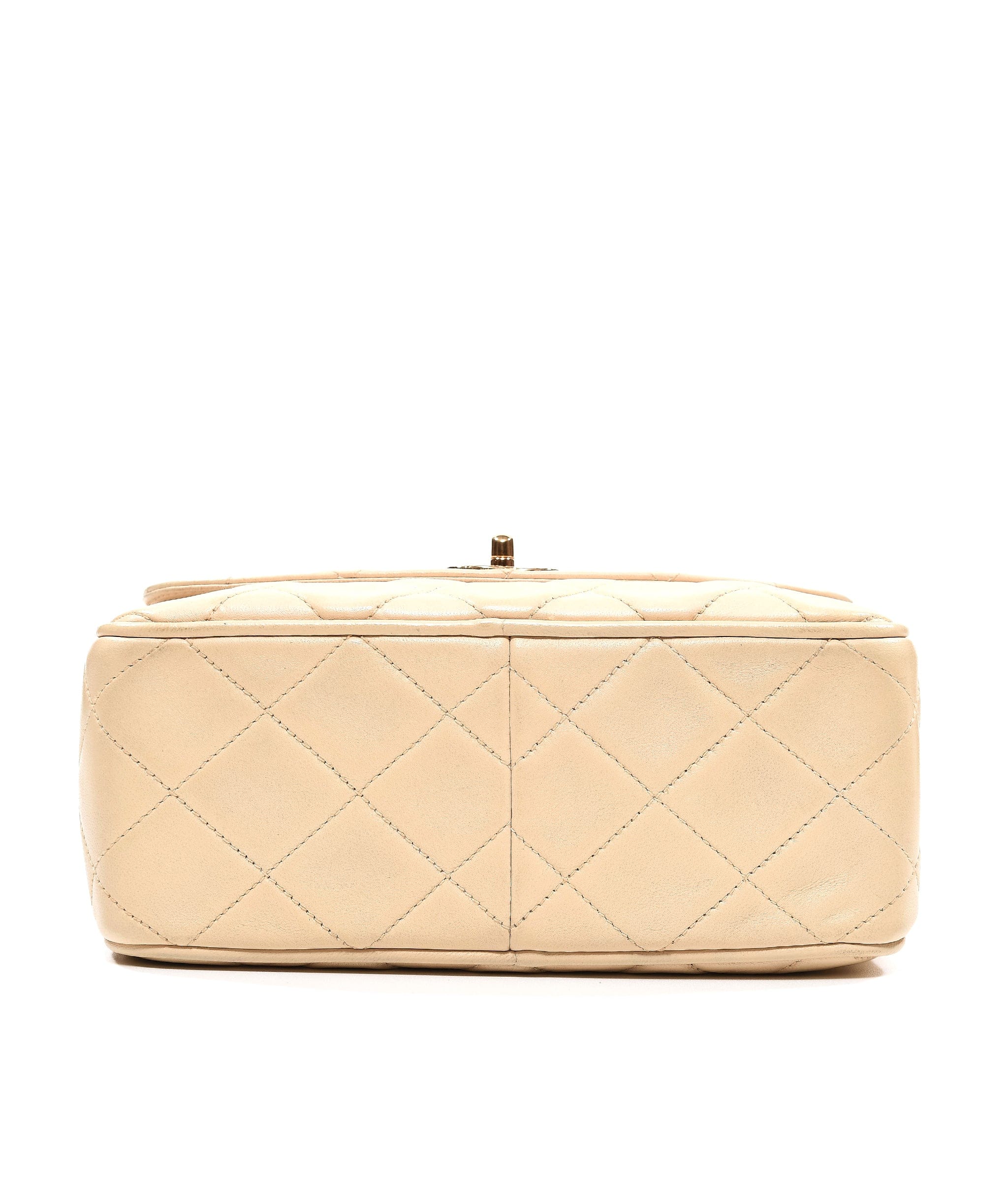 Chanel Chanel Mini Beige Bijoux Camera Bag - AWL2772