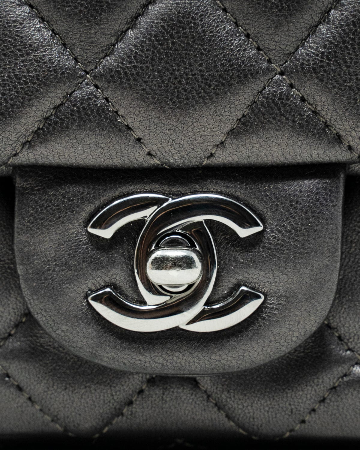 Chanel Chanel Mini Classic Flap bag with Ruthenium Hardware - AWL3430