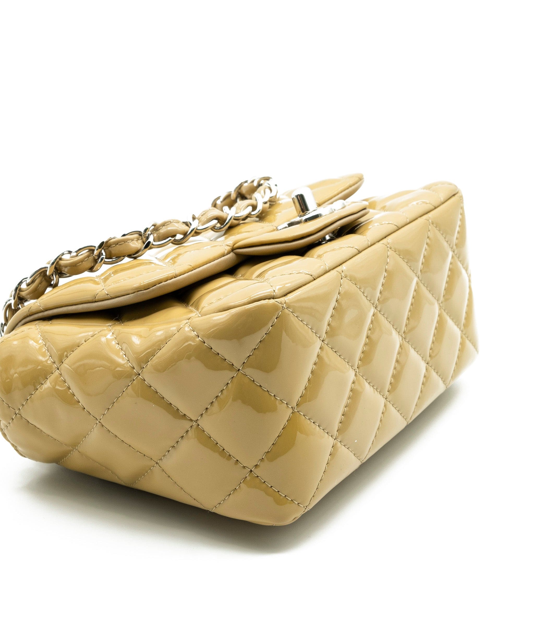 Chanel Chanel Mini Flap with Chain RJL1748