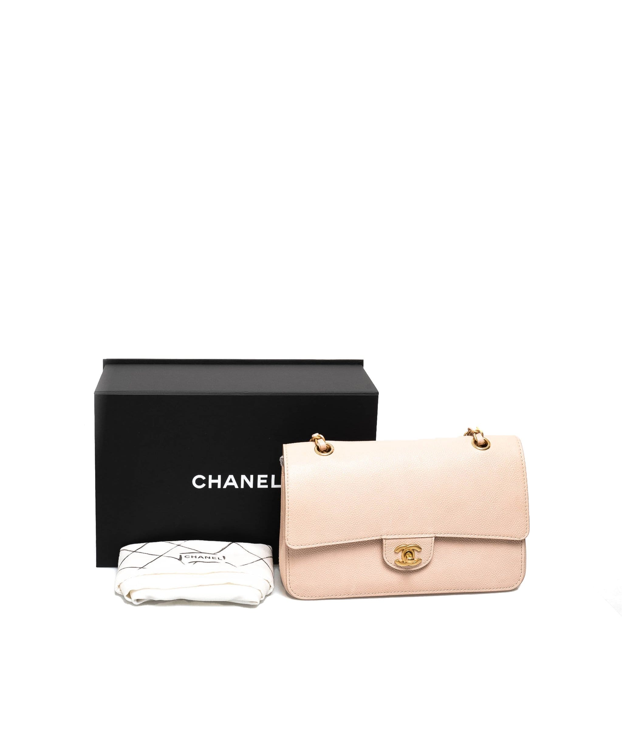 Chanel Chanel Pink Caviar Medium Classic Flap Bag GHW - AGL1396