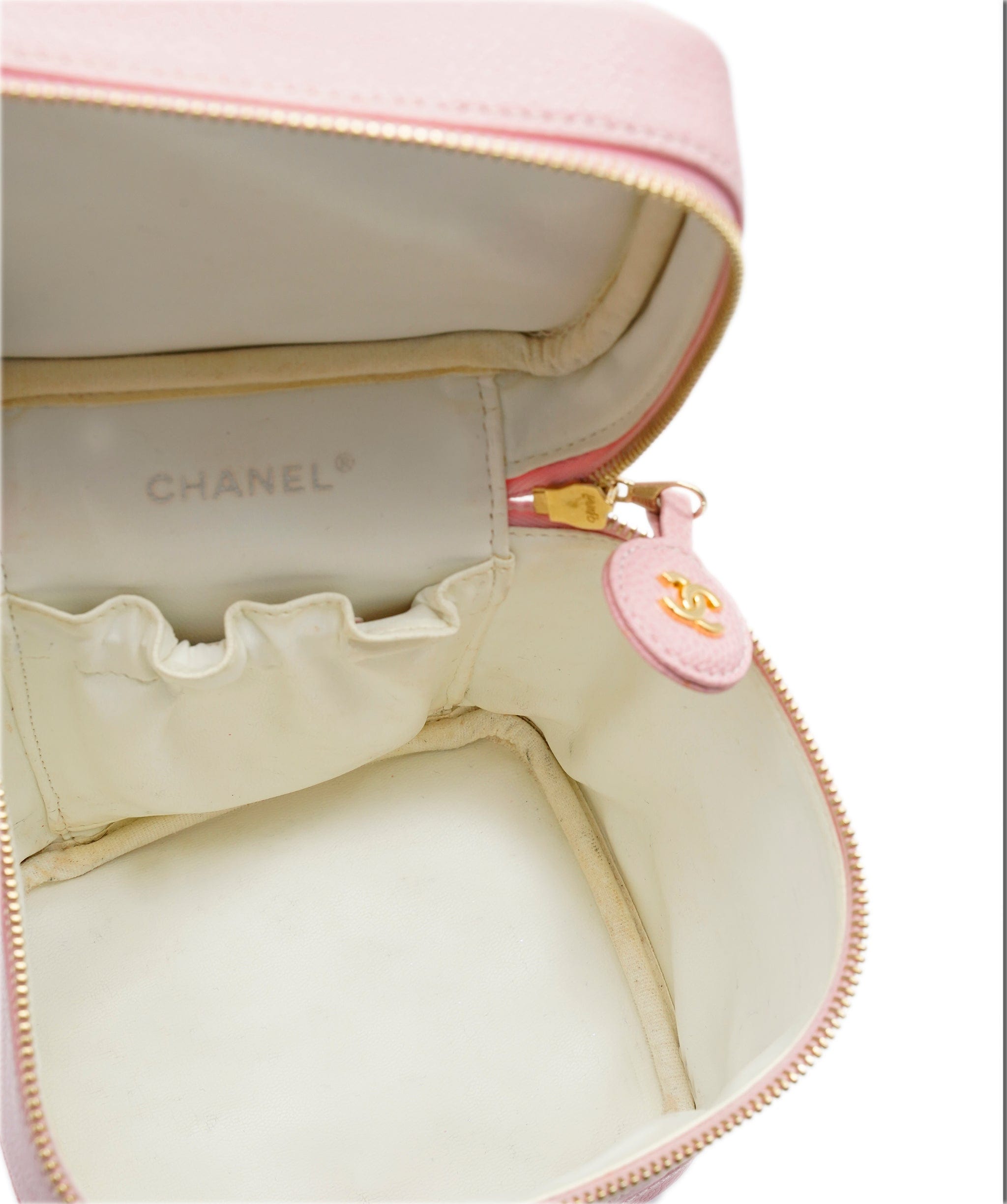 Chanel Chanel pink caviar vanity  ALL0254