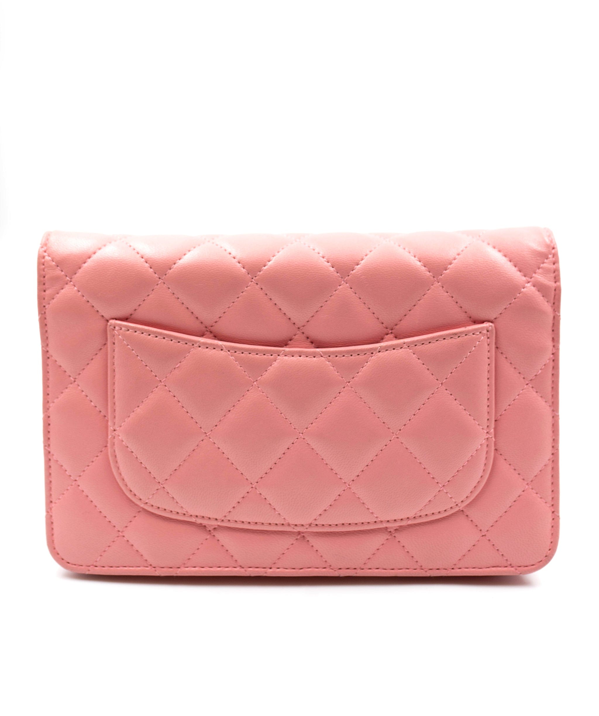 Chanel Chanel pink lambskin WOC. AGL2321