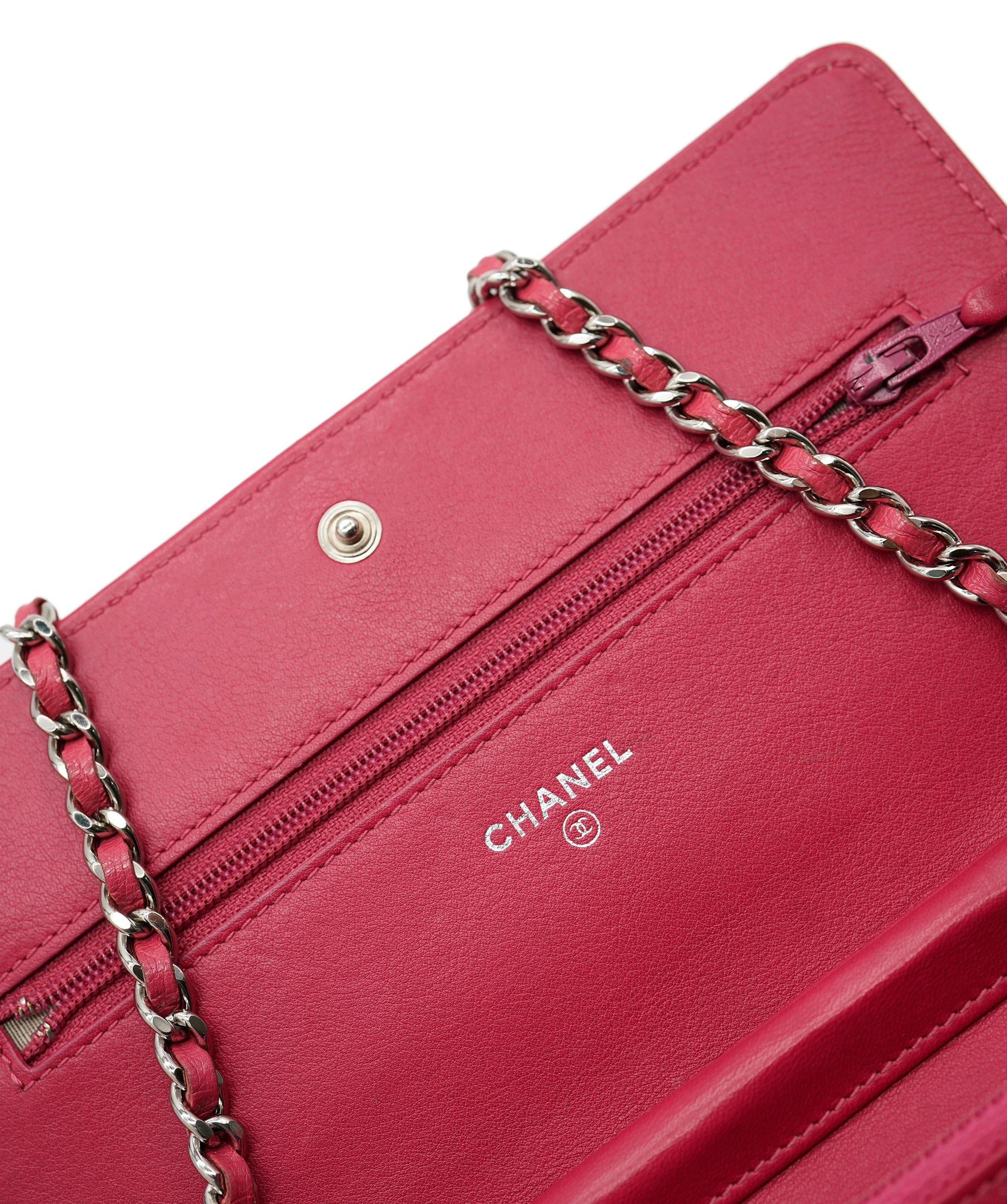 Chanel Chanel Pink Timeless Overstiched WOC AAV6104 AWL4285