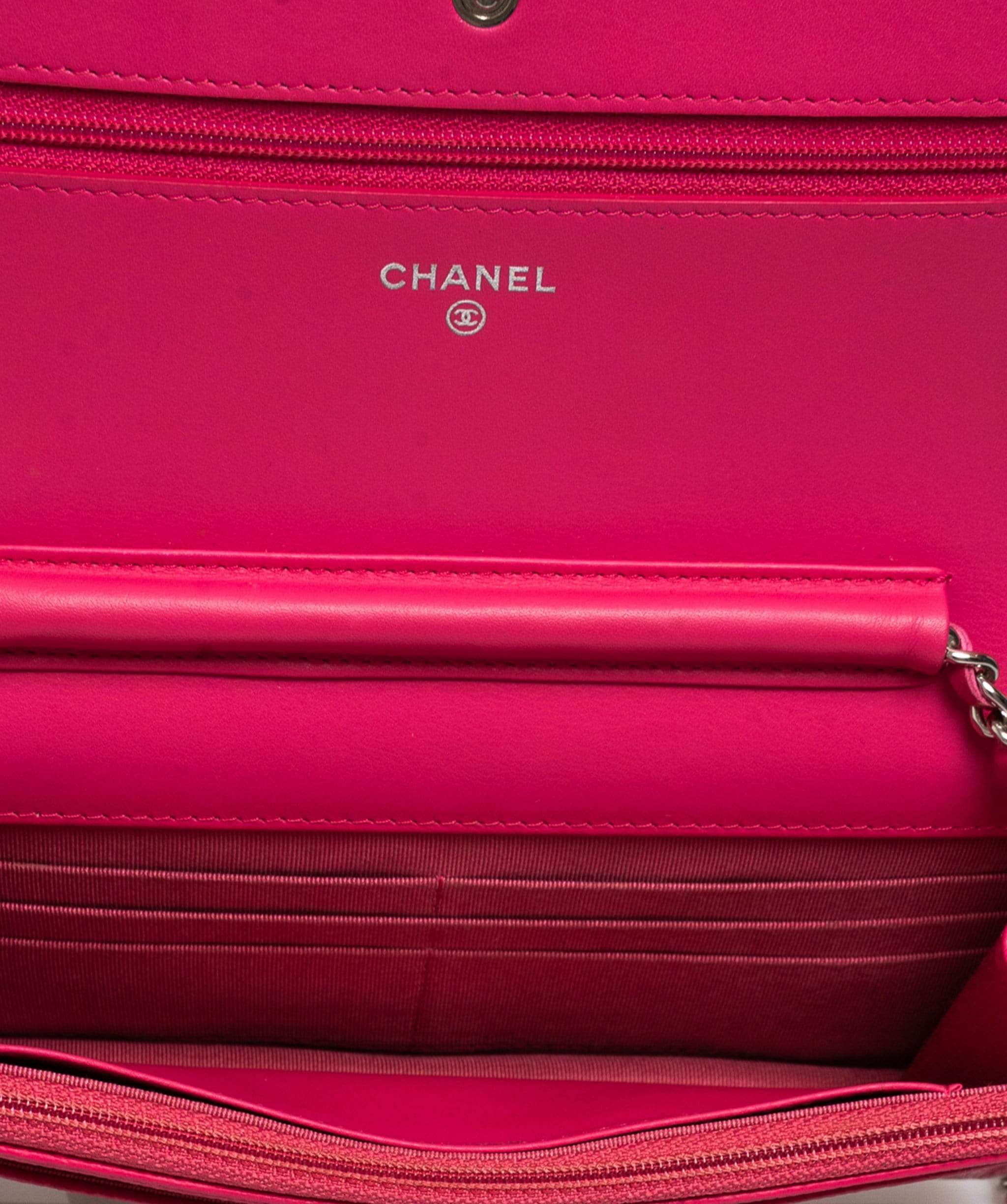 Chanel Chanel Pink WOC Lizard NW3114