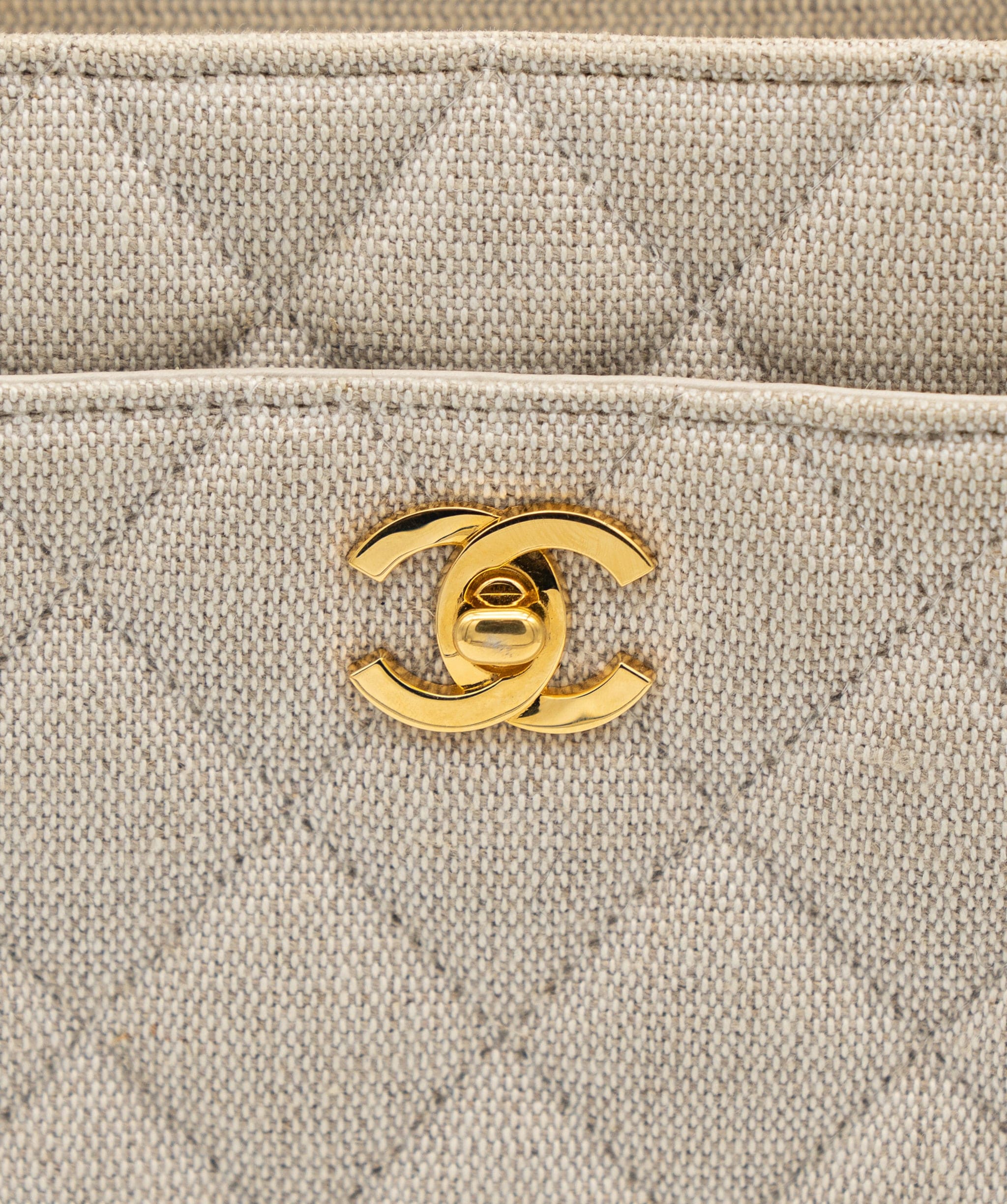 Chanel Chanel Quilted Raffia Handbag 5th PXL1761