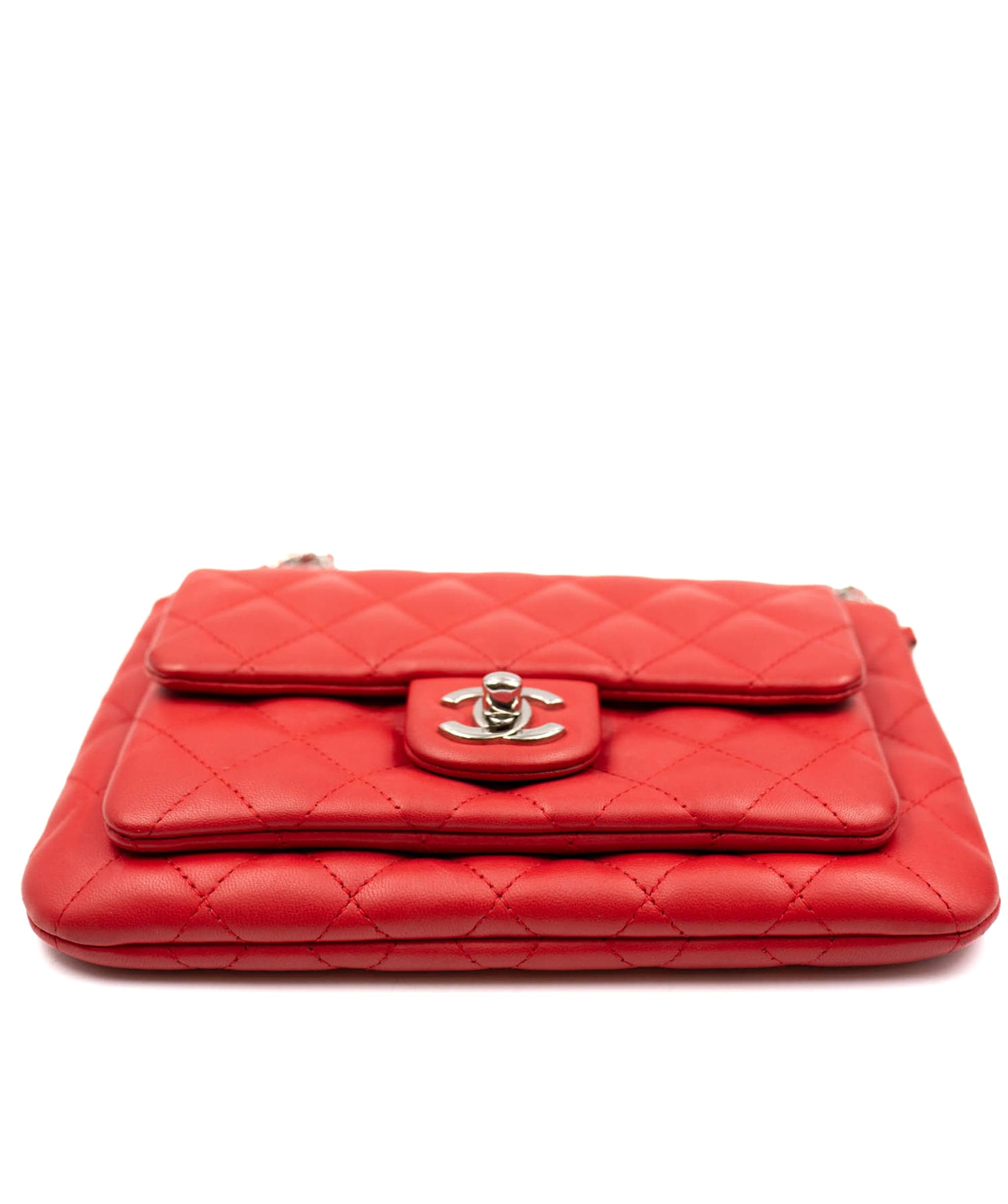 Chanel Chanel red double pouch on chain PHW ALL0092