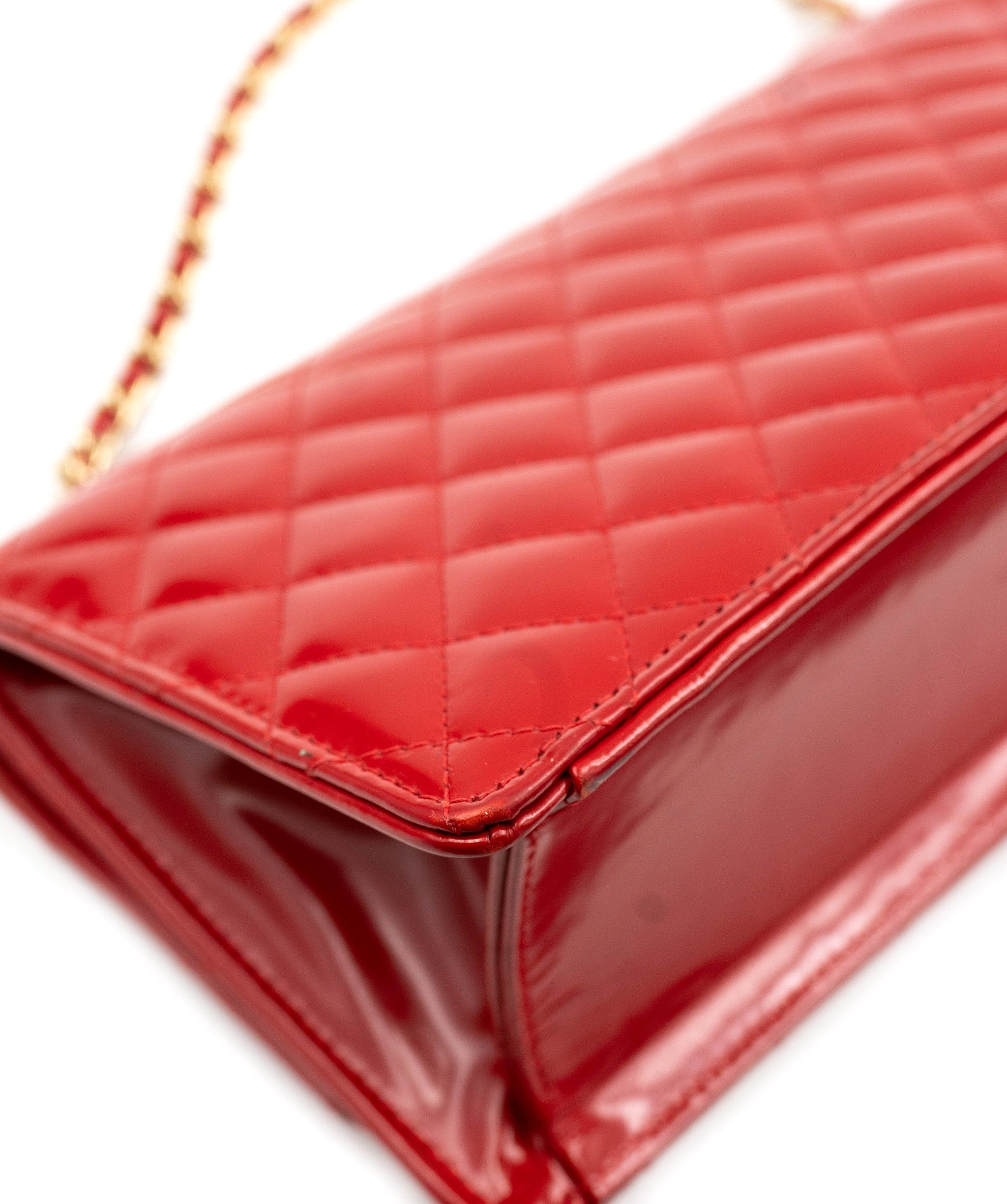 Chanel Chanel Red patent bag AGC1336