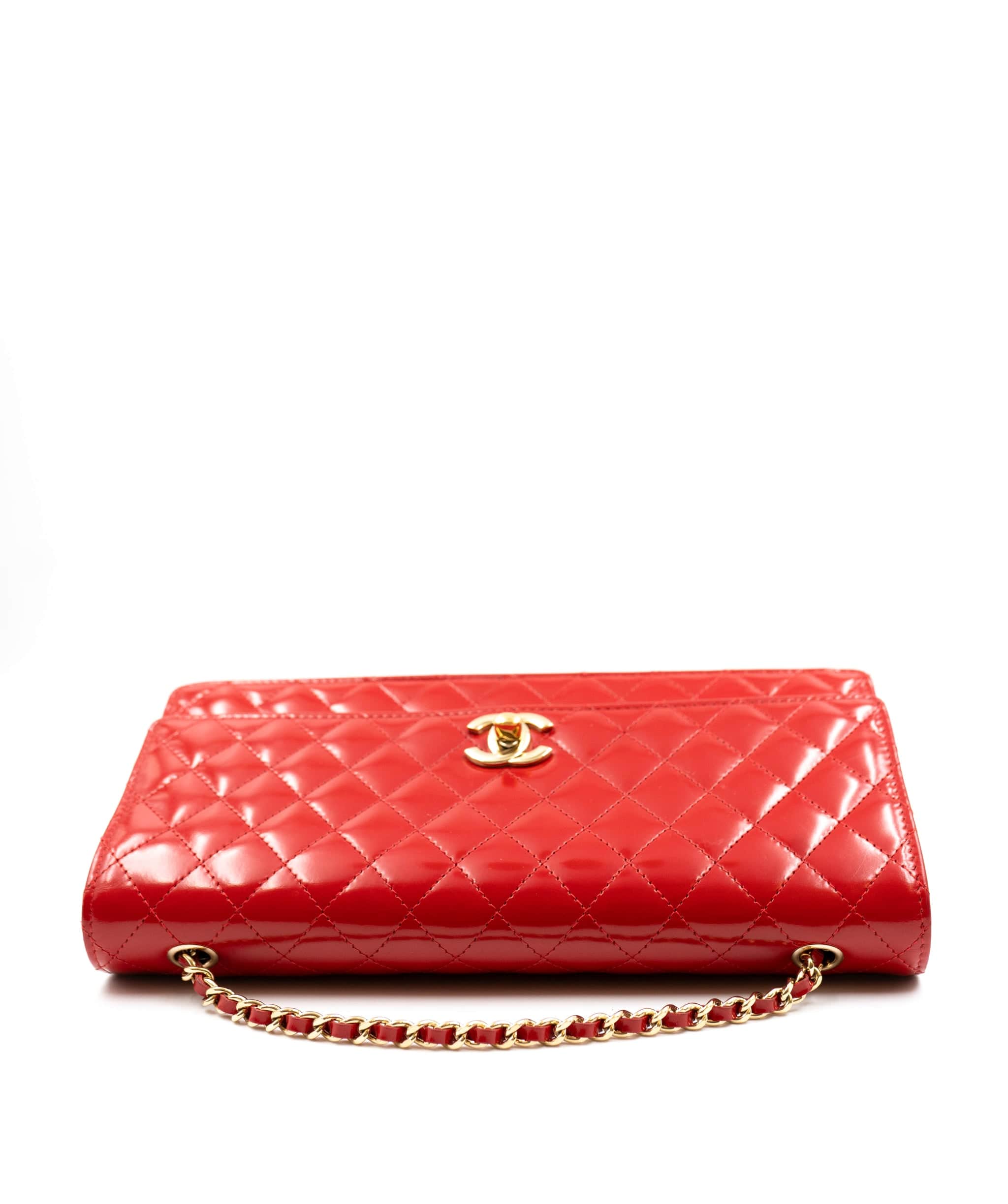 Chanel Chanel Red patent bag AGC1336