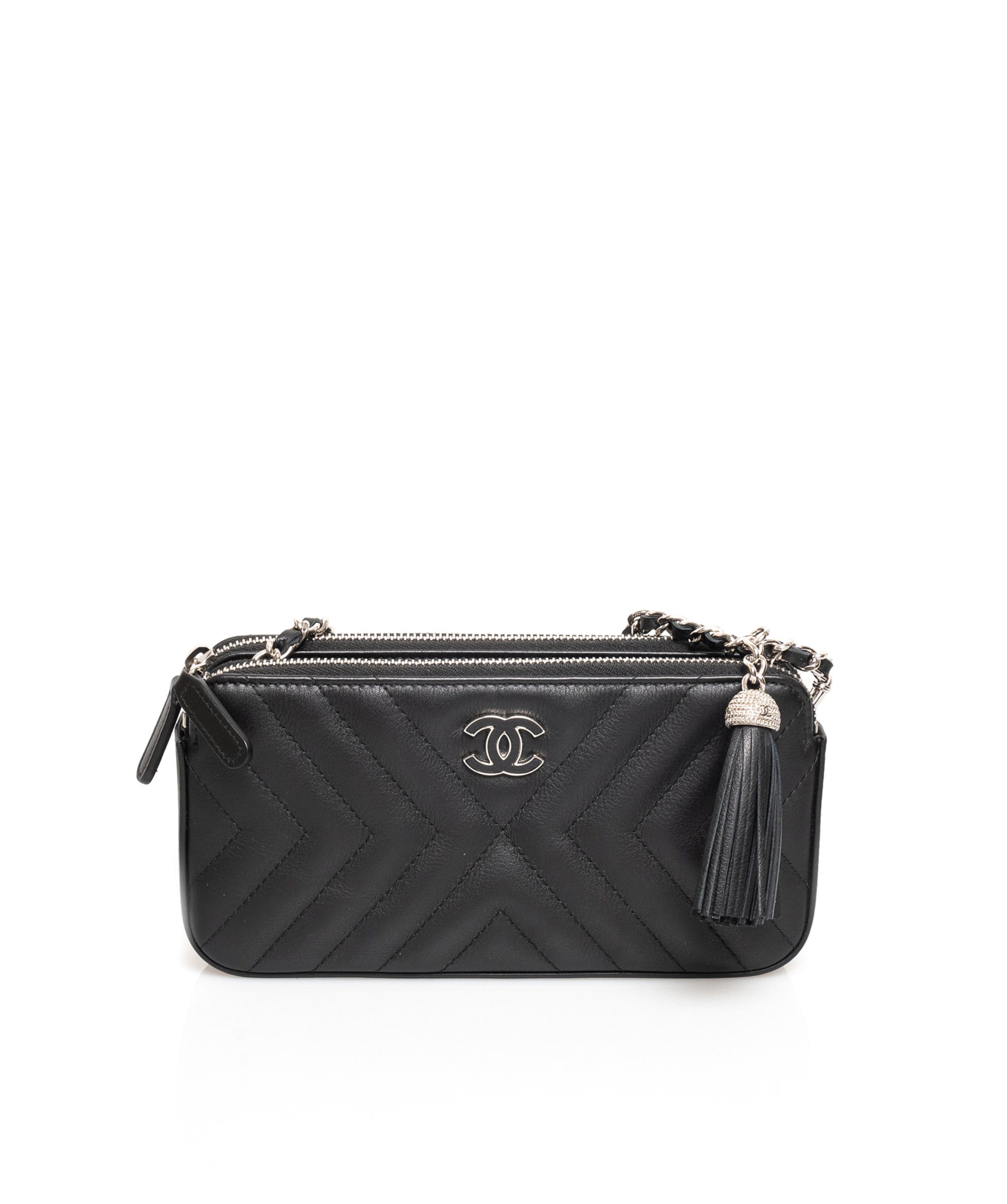 Chanel Chanel Reversed Chevron Trio Wallet on Chain - ADL1447