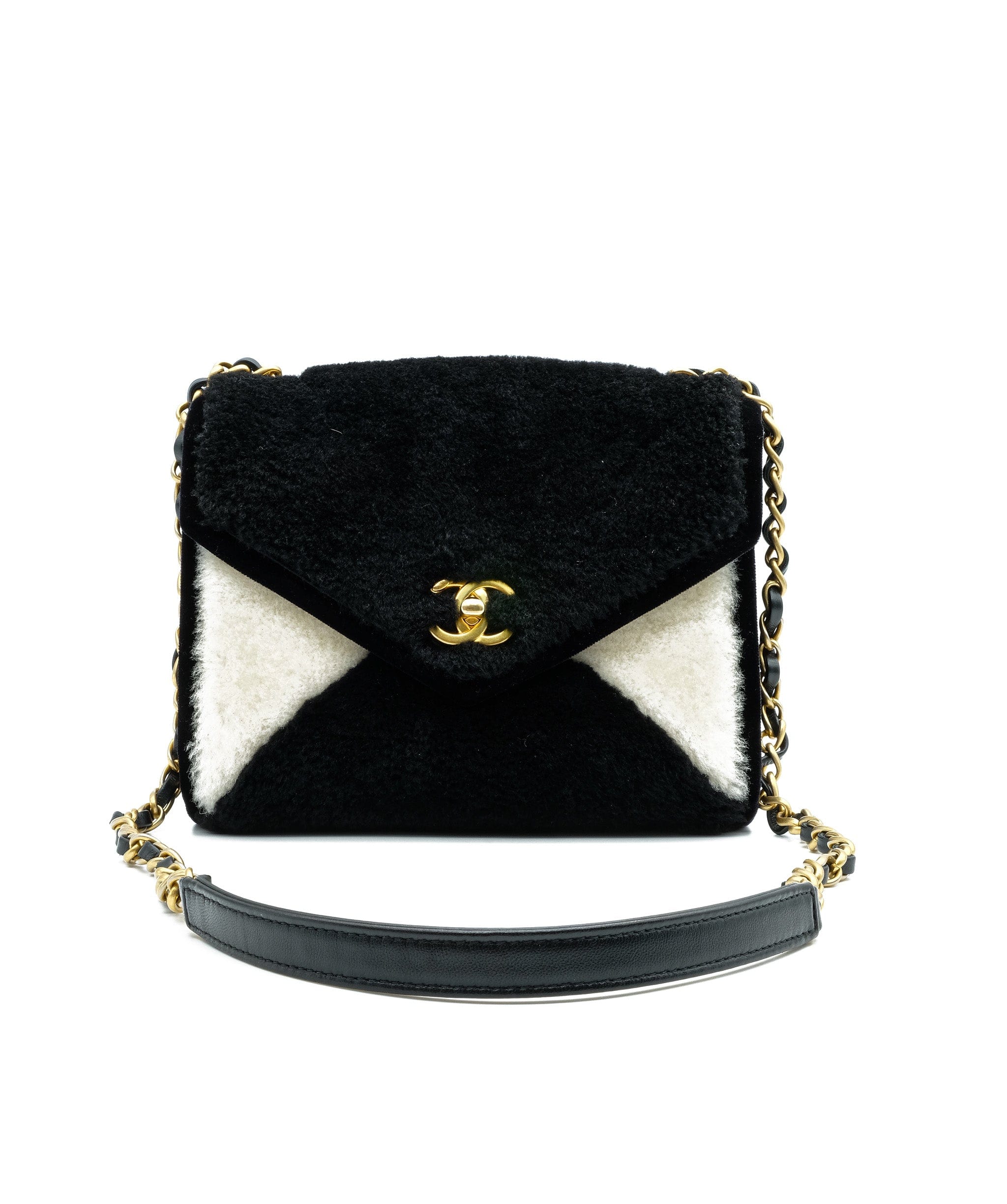 Chanel Chanel Shearling Flap Bag RJC1359