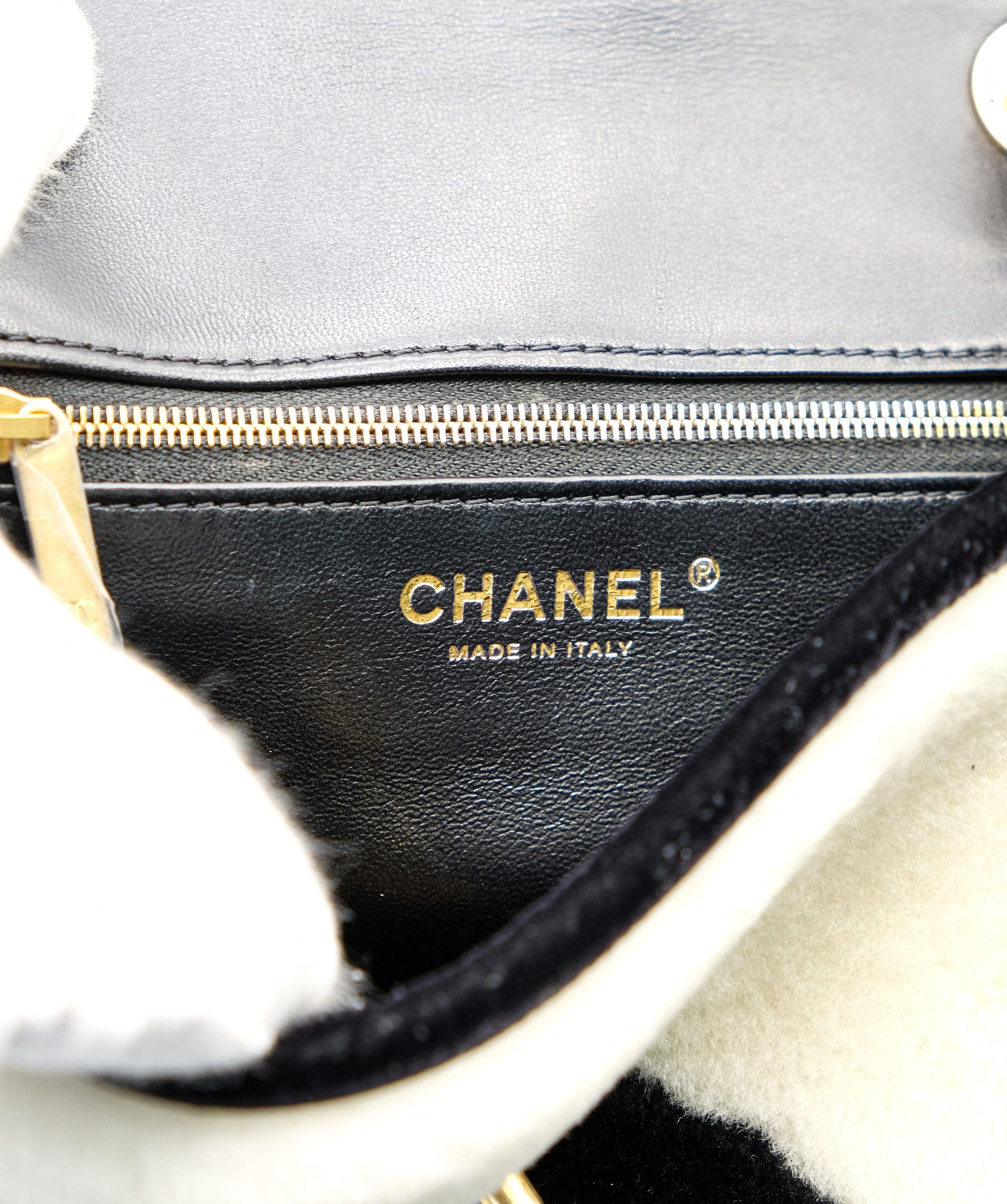 Chanel Chanel Shearling Flap Bag RJC1359