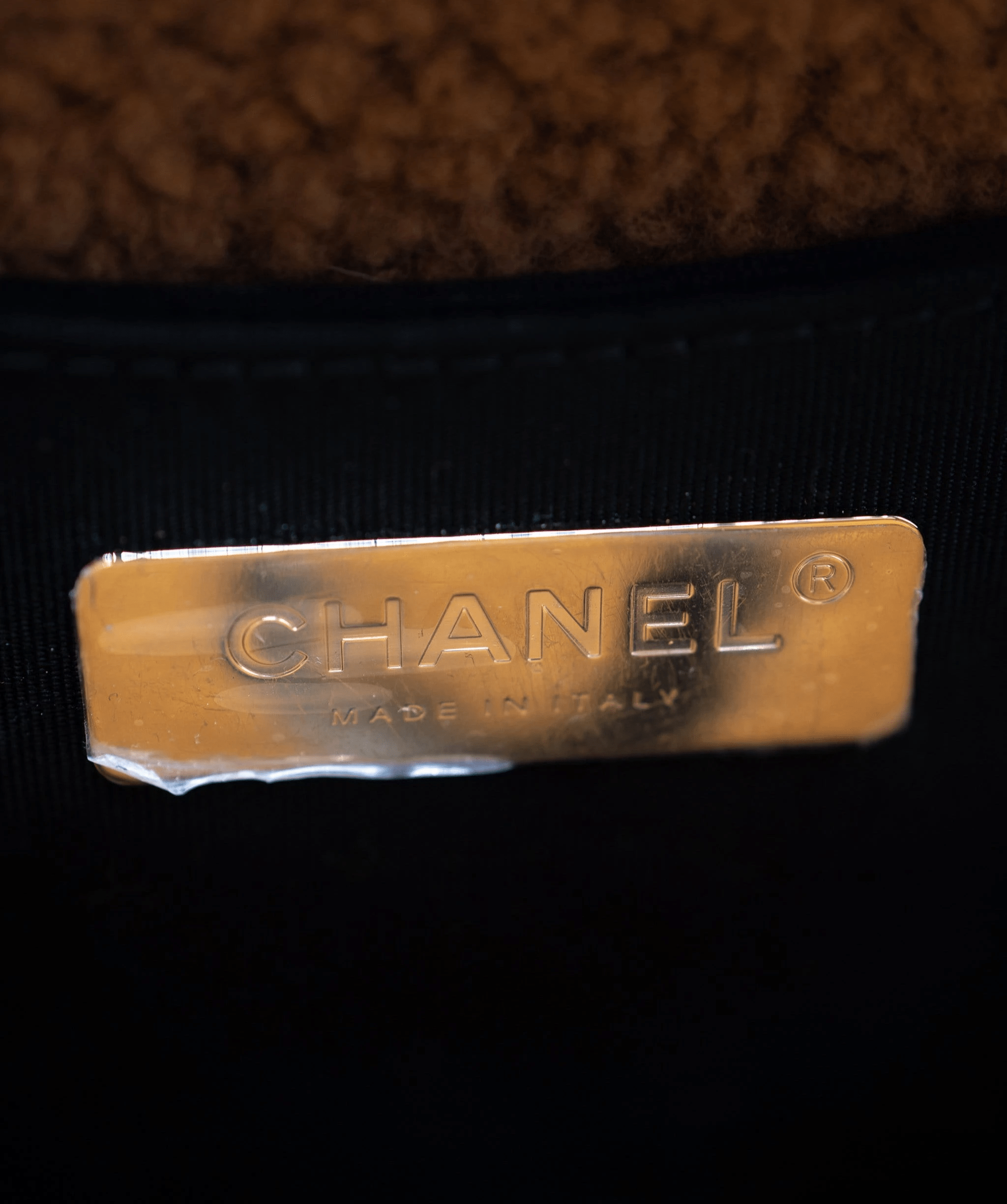 Chanel Chanel sherling waist bag small ASC1011