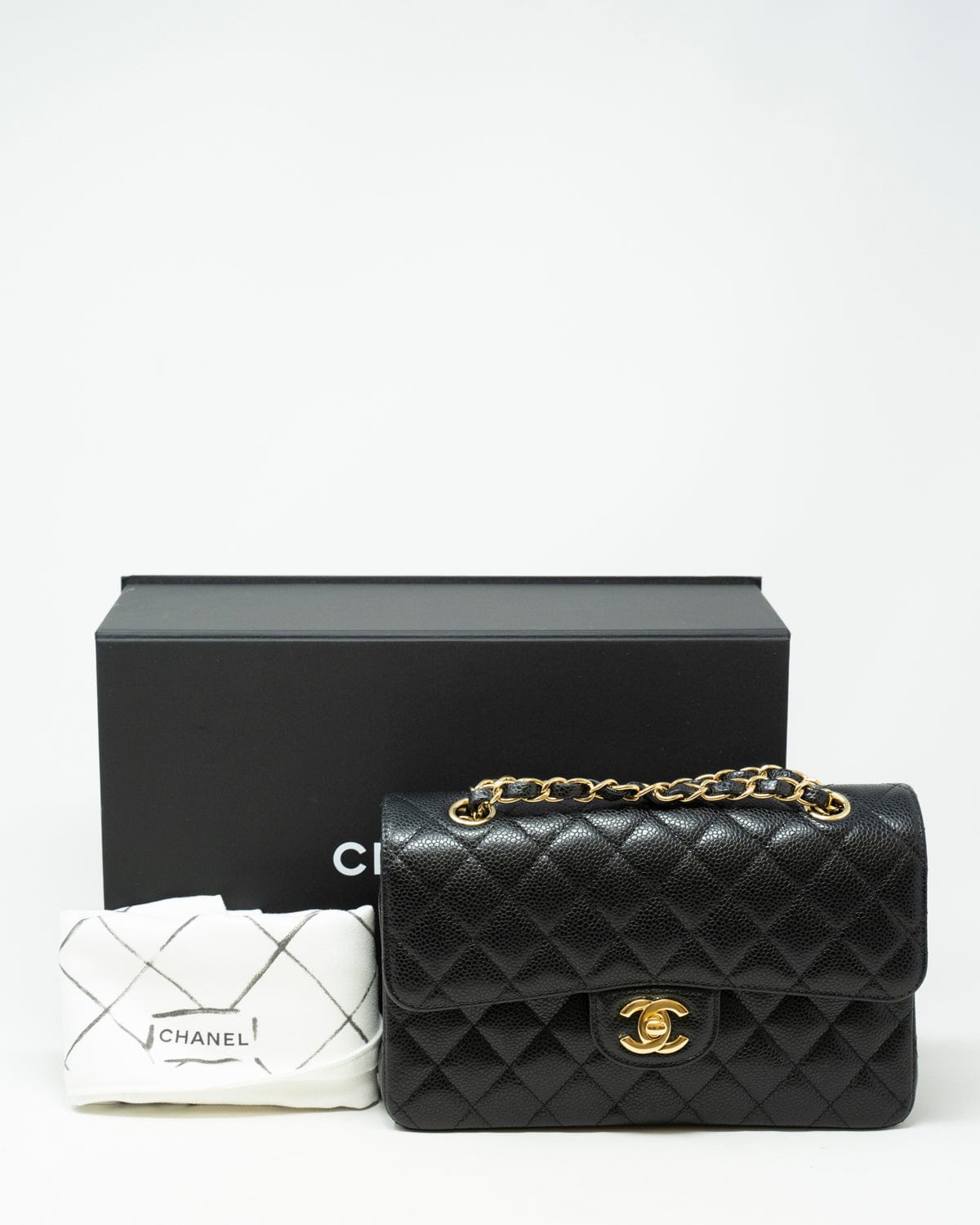 Chanel Chanel Small 9" Caviar Skin Flap bag with GHW - ASL3321