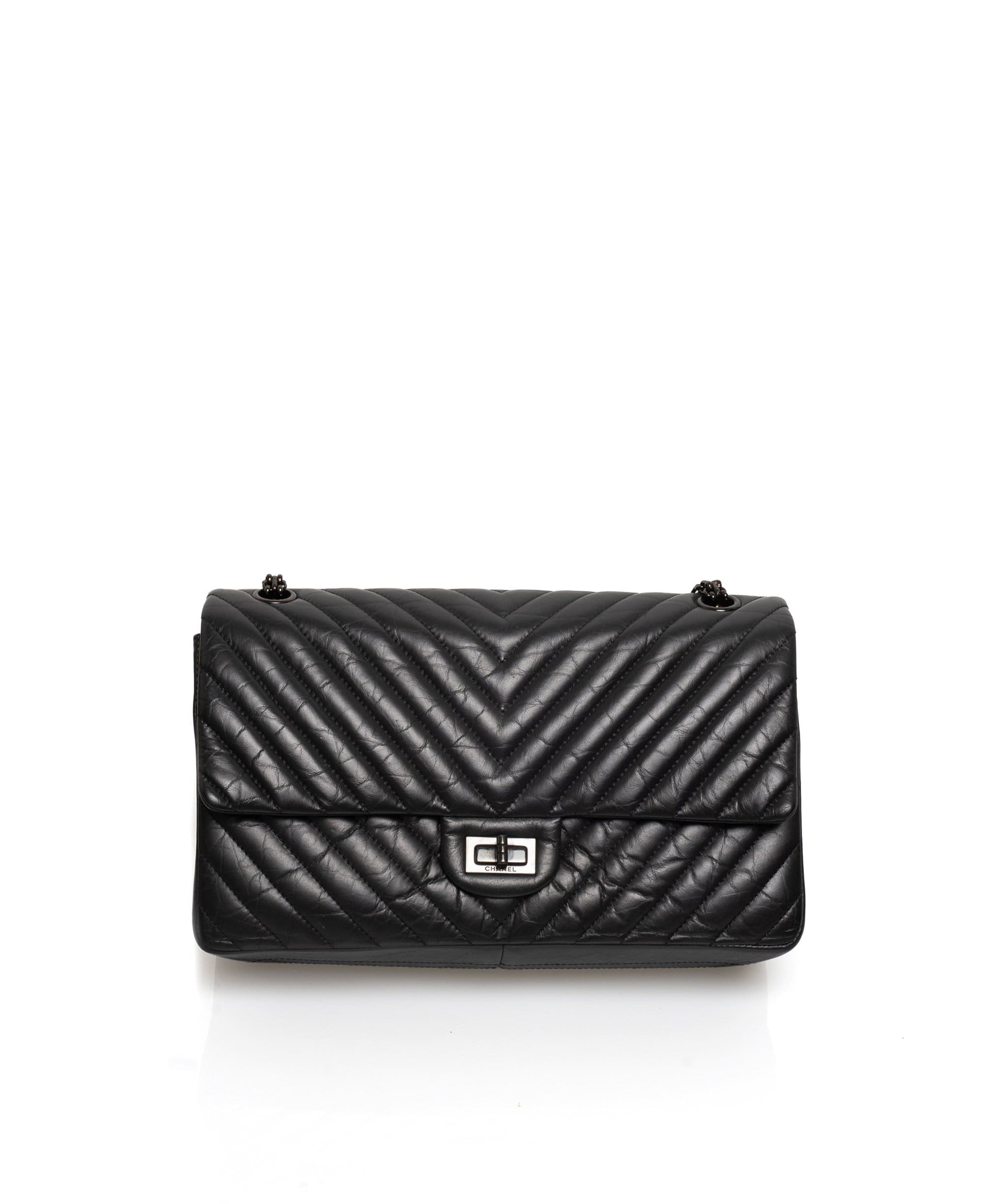 Chanel Chanel So Black Distress leather double flap reissue Bag - ADL1411