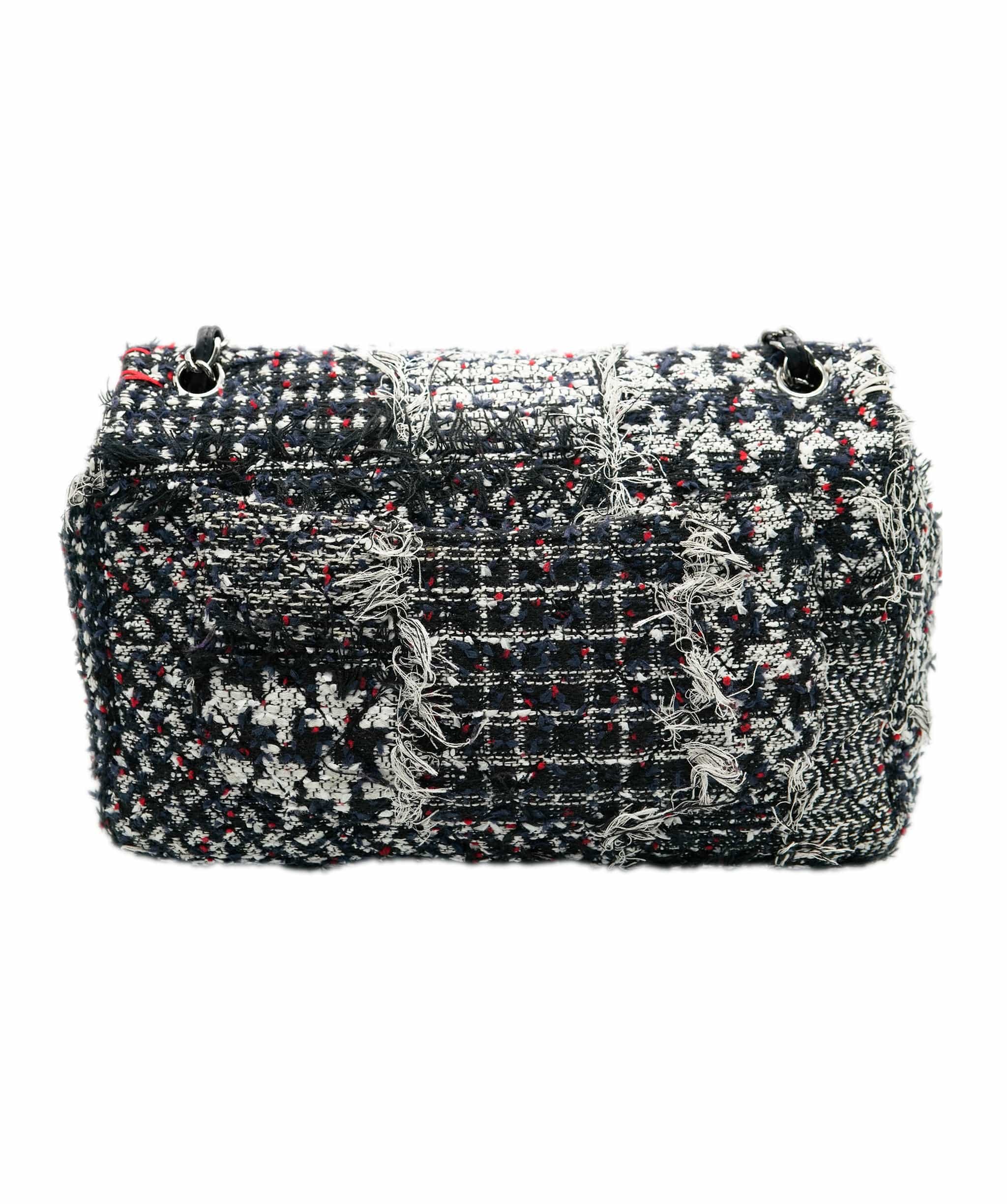 Chanel Chanel Tweed Jumbo bag with Pom Poms - AWC2005