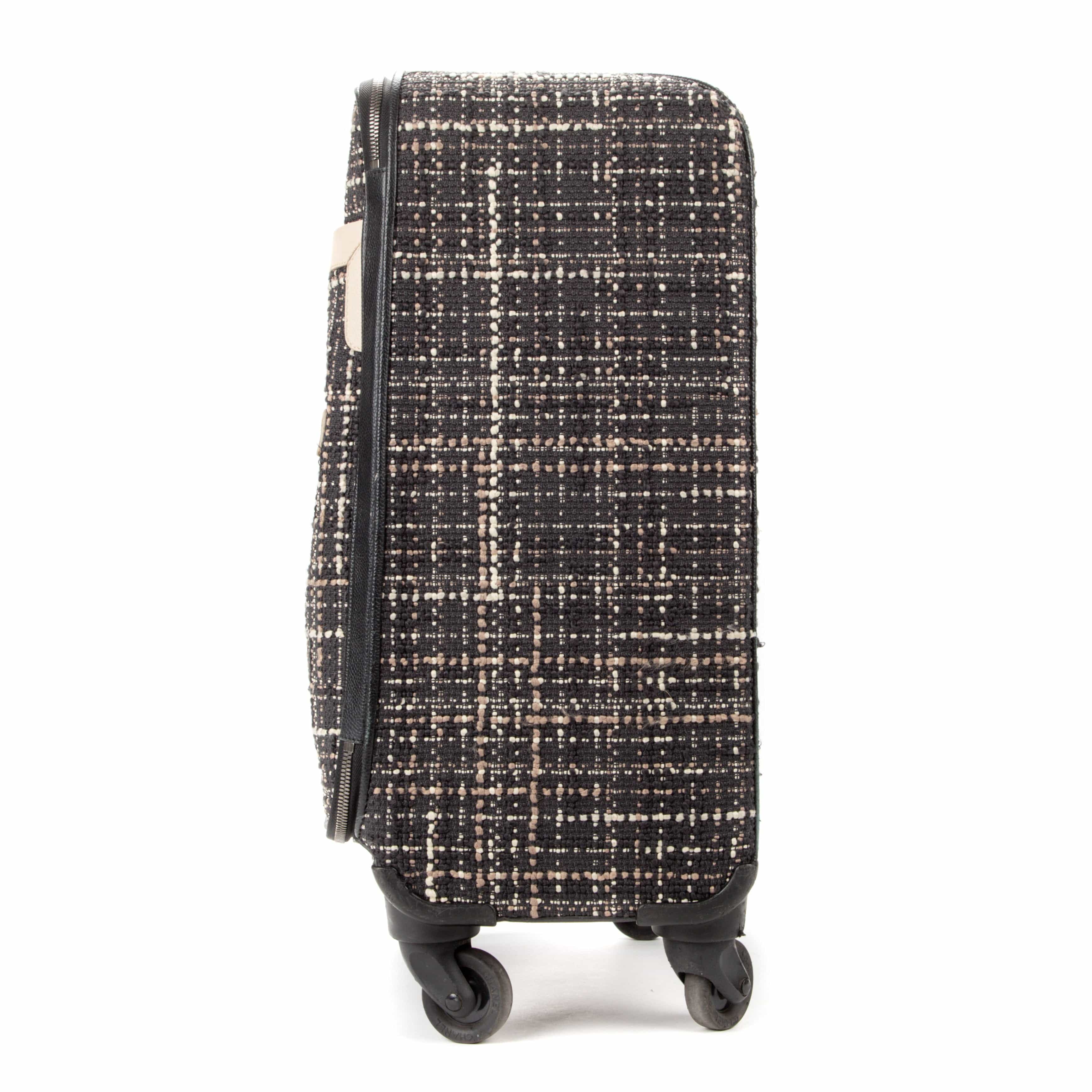 Chanel Chanel Tweed Rolling case - EAG6607