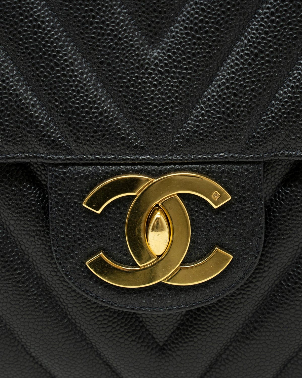 Chanel Chanel V Stitch Classic Flap Maxi Chain Shoulder Bag - ASL1948