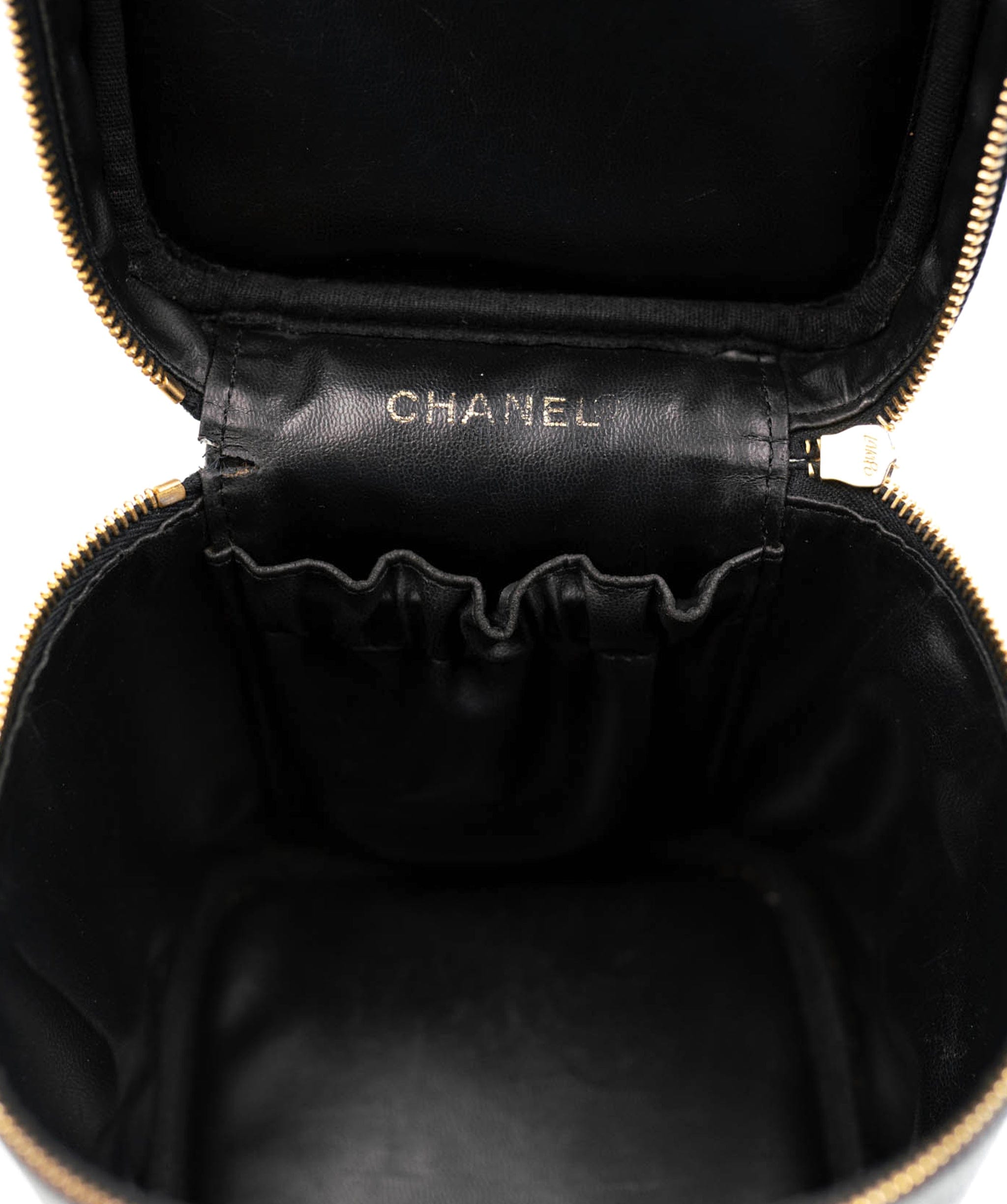 Chanel Chanel VTG Black Vanity Case With GHW SYL1049