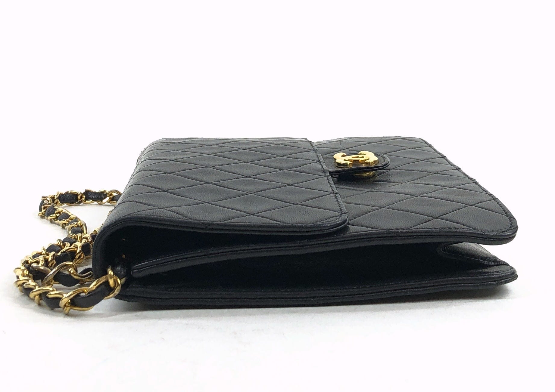 Chanel Lamb Push Lock Mato Shoulder PXL1524