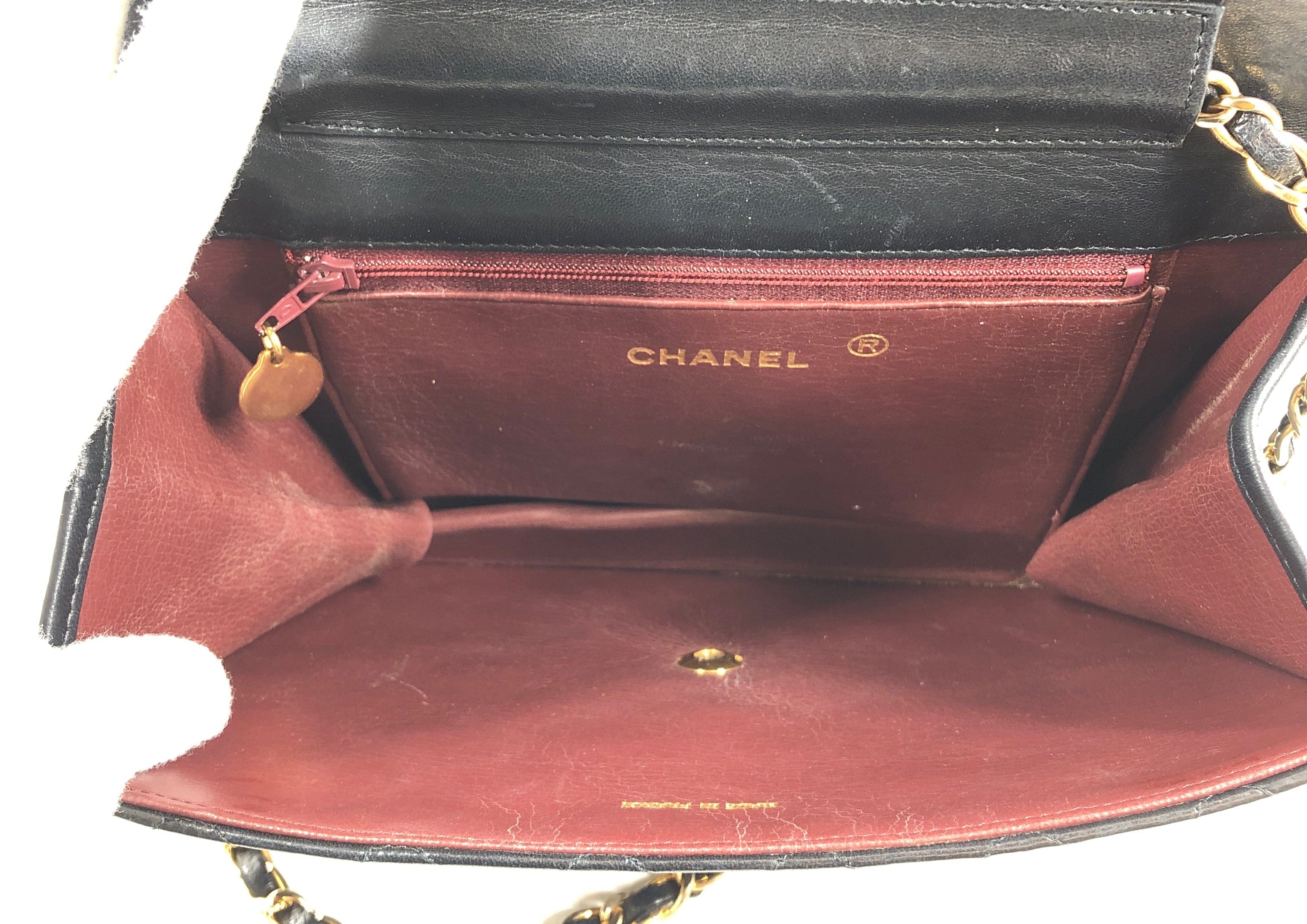 Chanel Lamb Push Lock Mato Shoulder PXL1524