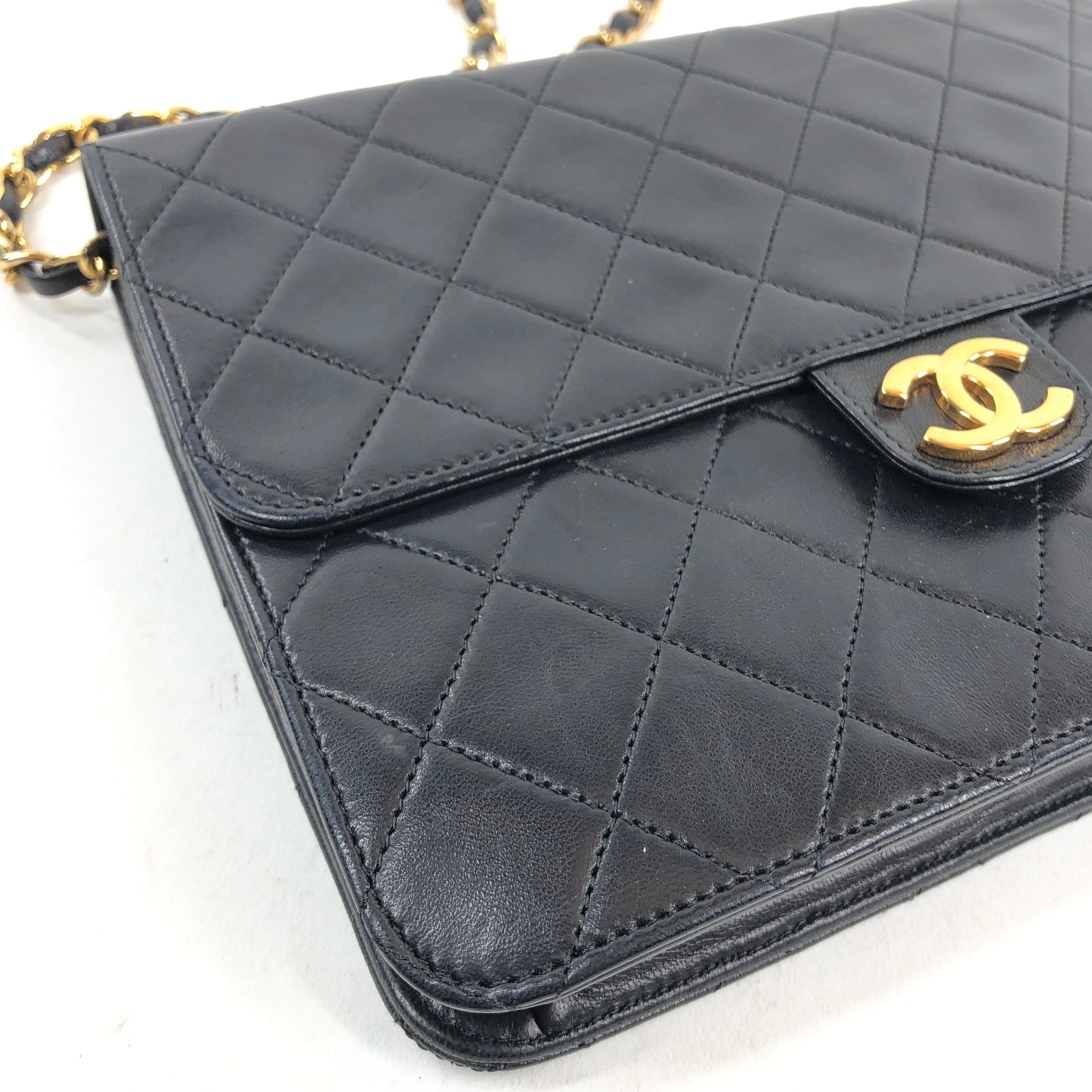 Chanel Lamb Push Lock Mato Shoulder PXL1524