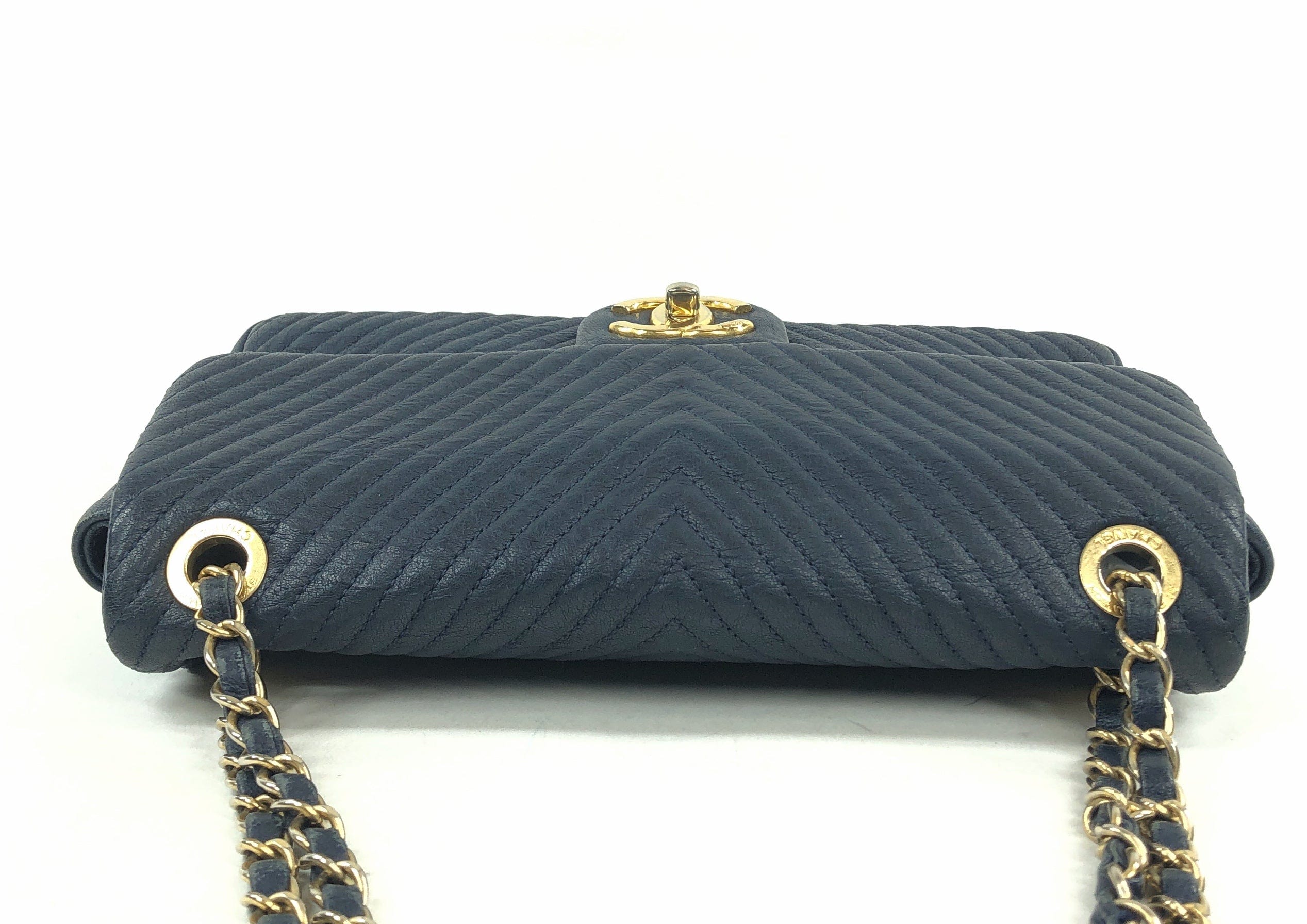 Chanel V-Stitch Chain Shoulder Bag Blue S / W 3972353