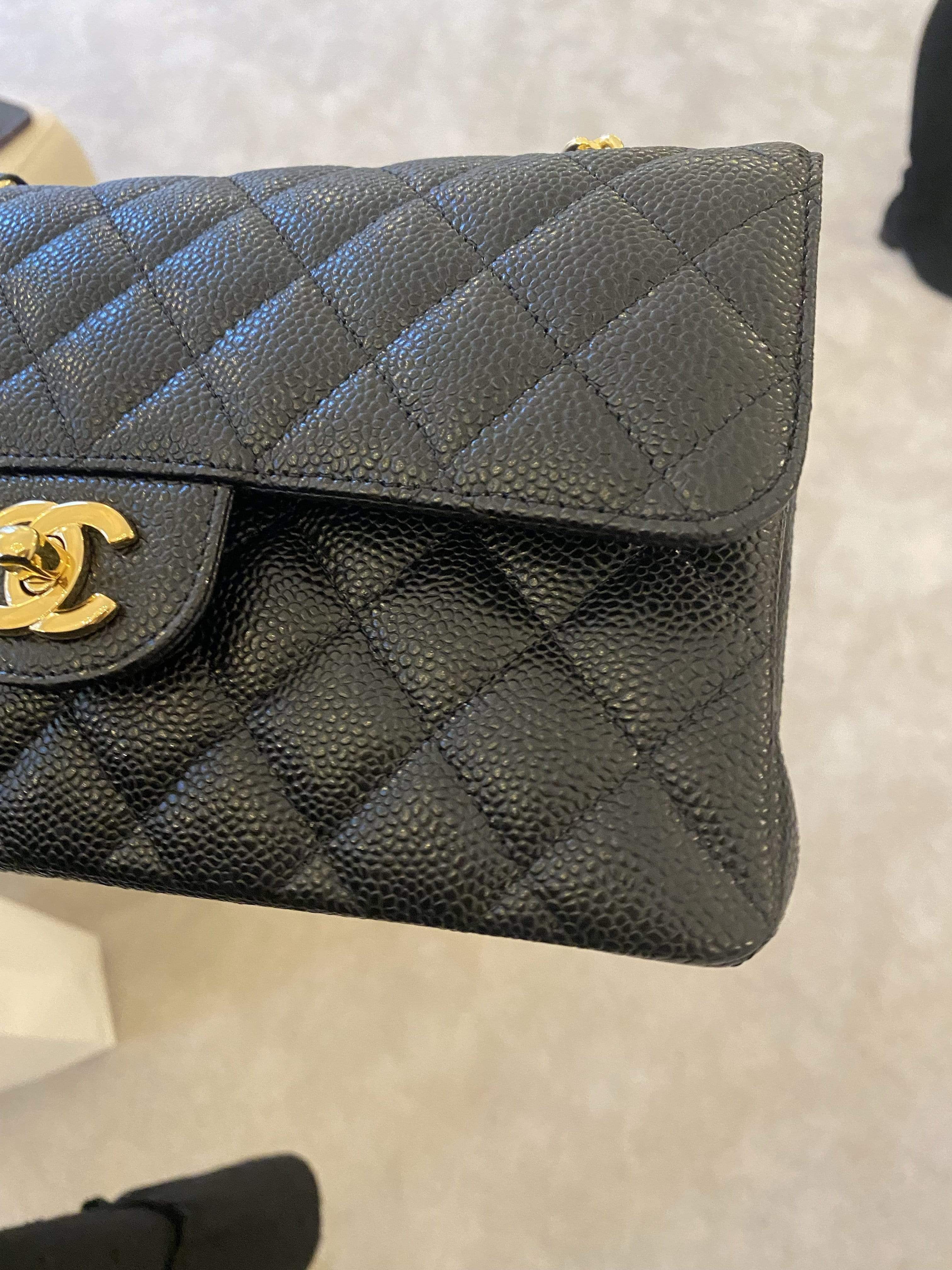 Chanel Chanel caviar flap small gold hardware