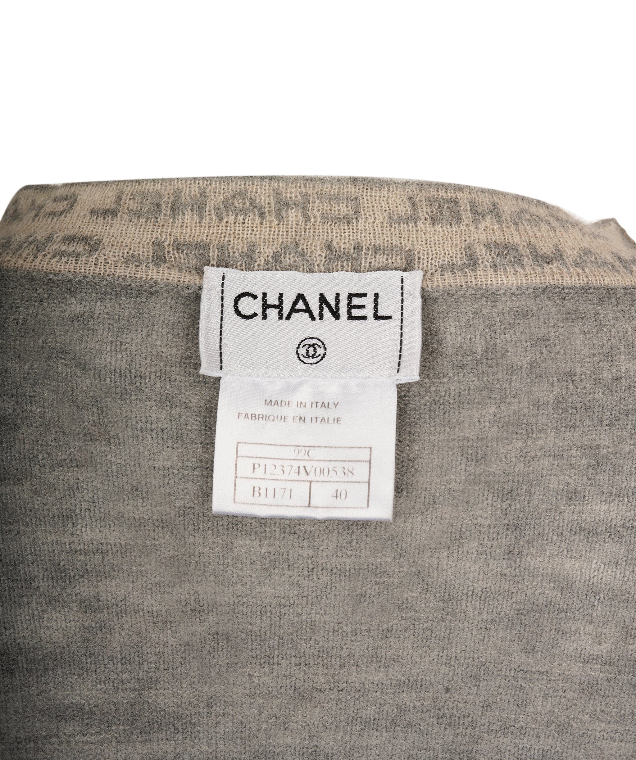 Chanel Chanel 99C Logo Collar Cashmere Top Gray ASL6709