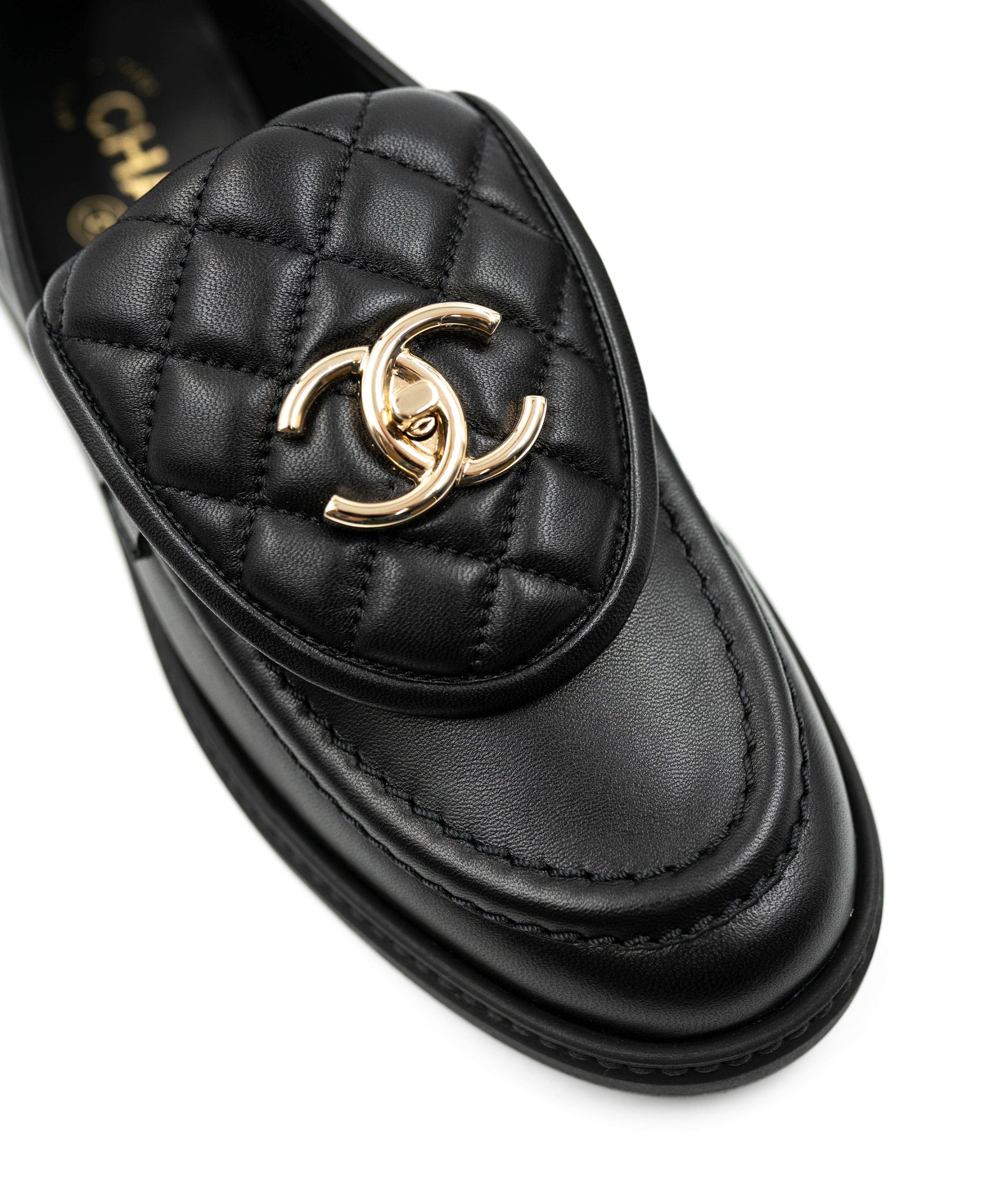 Chanel Chanel black loafers with turnlock size 37.5 AGC1338