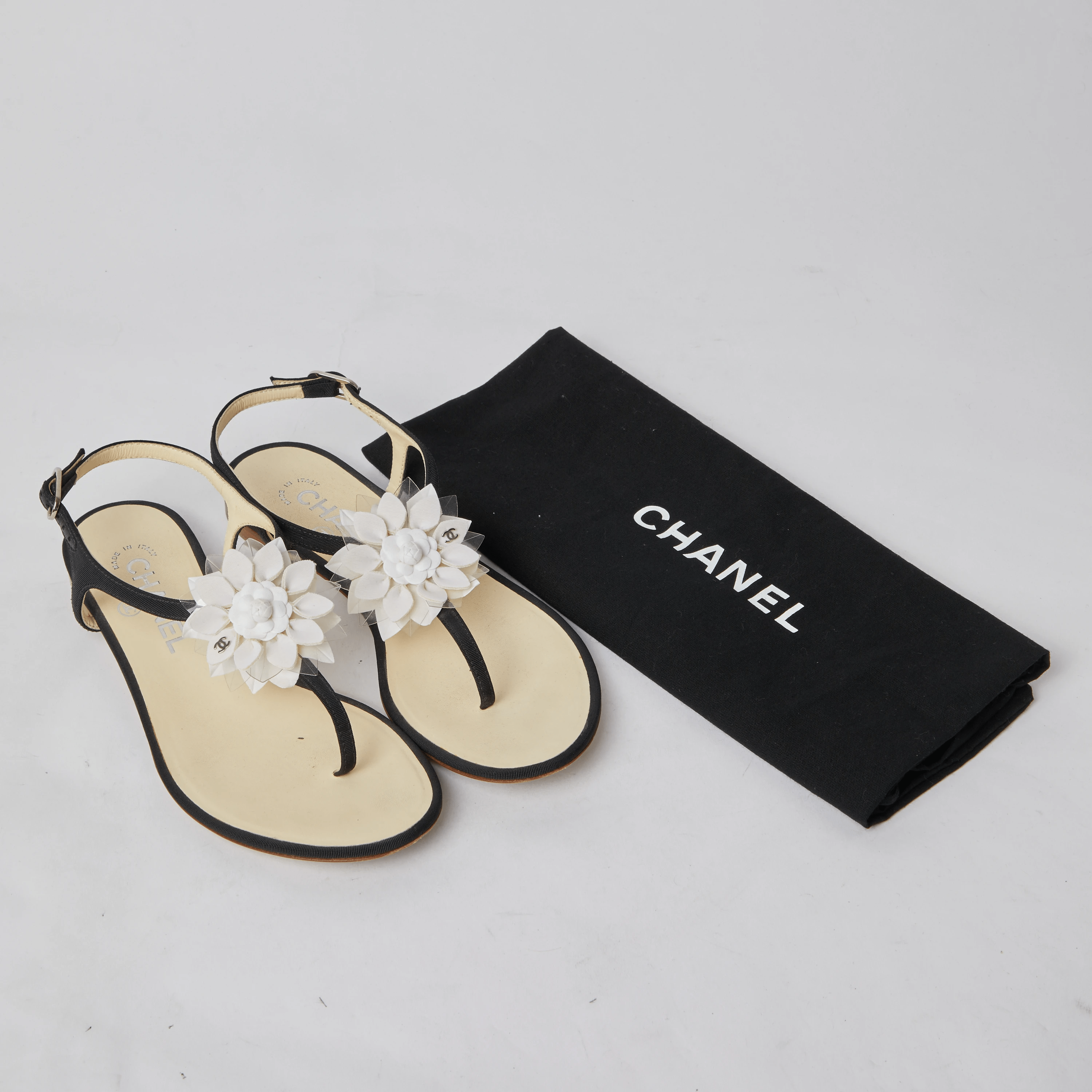 Chanel Chanel camelia slippers